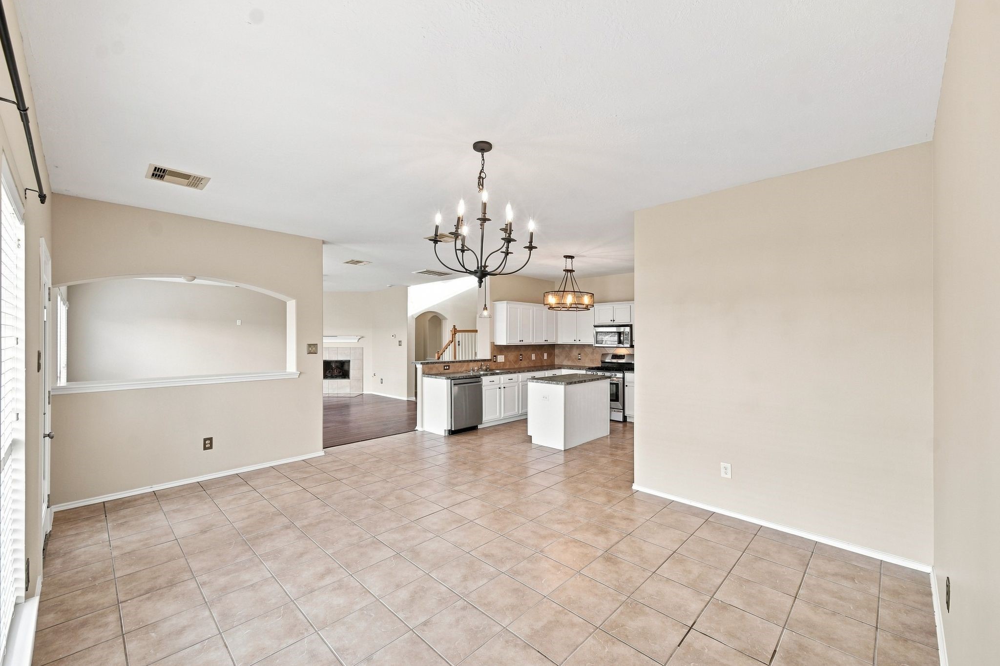 18810 Lantern Cove Lane Property Photo 10