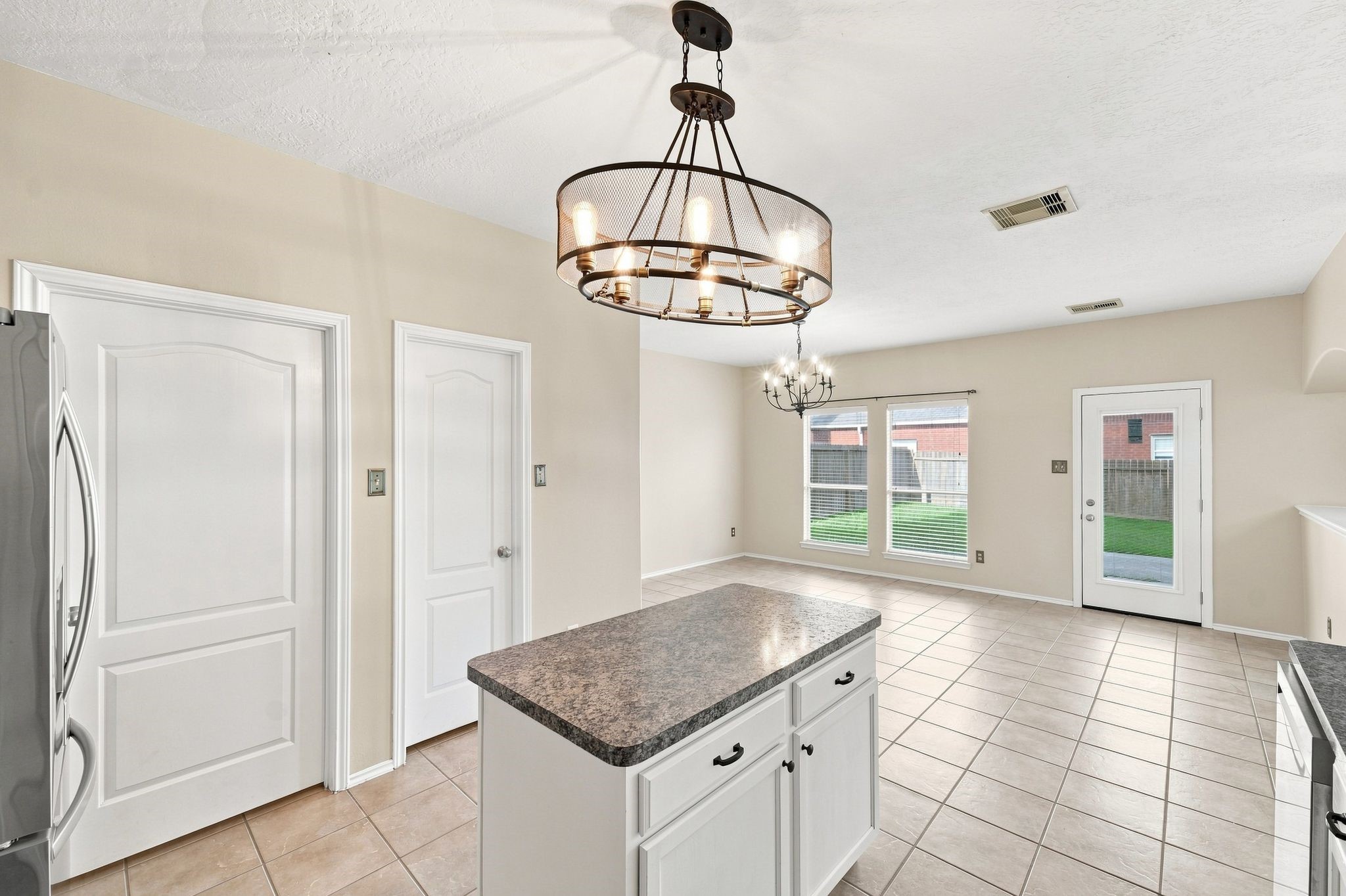 18810 Lantern Cove Lane Property Photo 15
