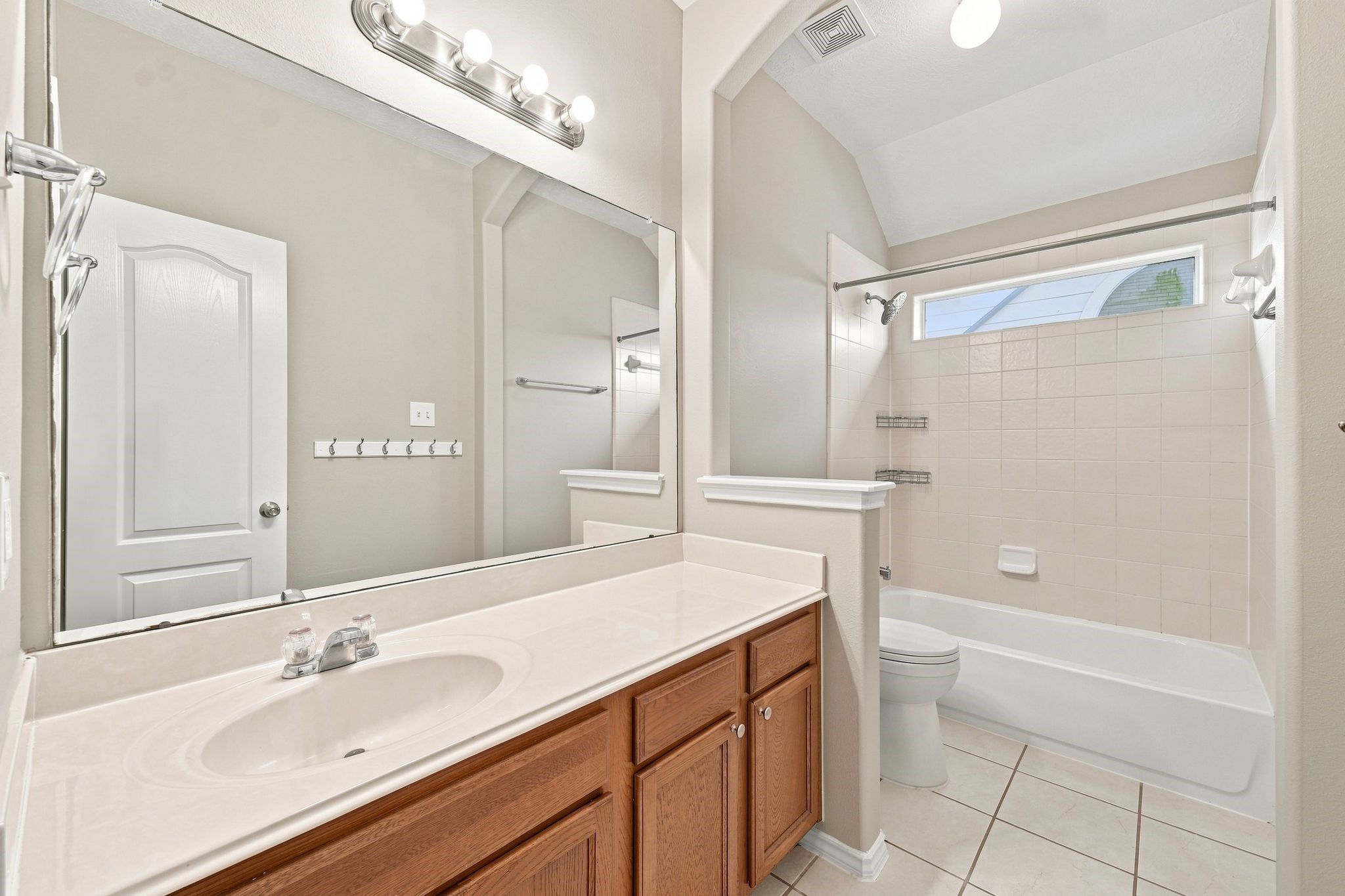 18810 Lantern Cove Lane Property Photo 33