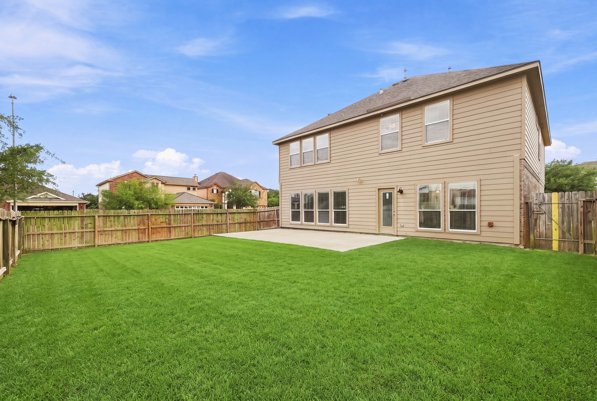18810 Lantern Cove Lane Property Photo 35