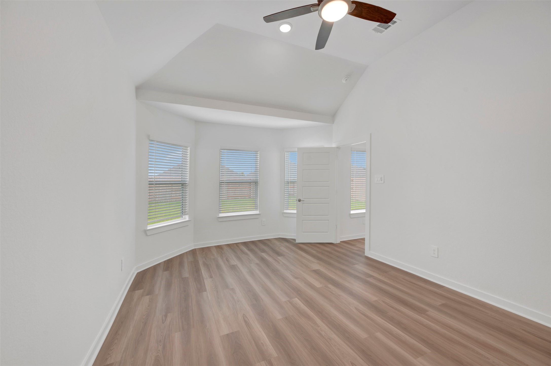 16815 Zavala Way Property Photo 31