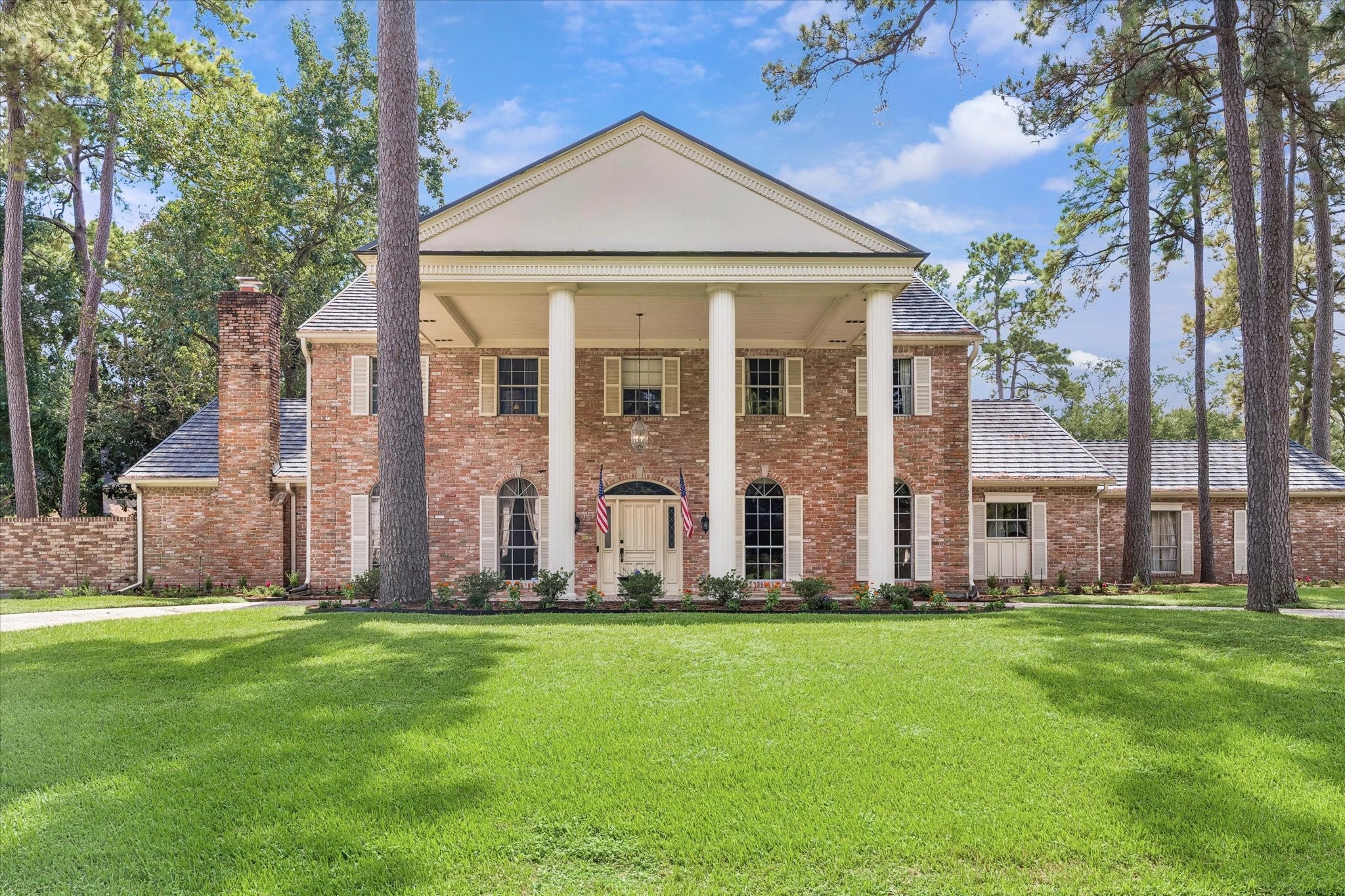 5423 Graystone Lane Property Photo 1