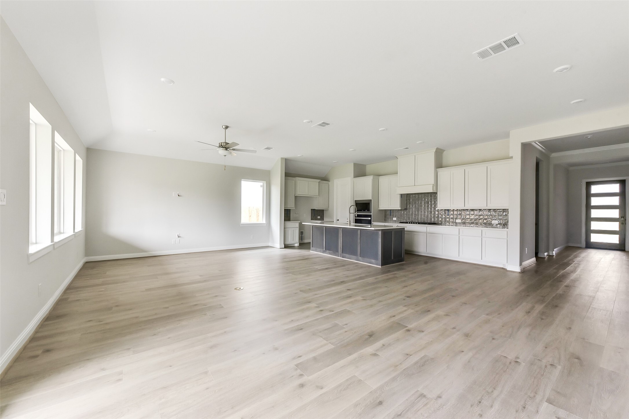 16159 Sheridan River Trail Property Photo 9