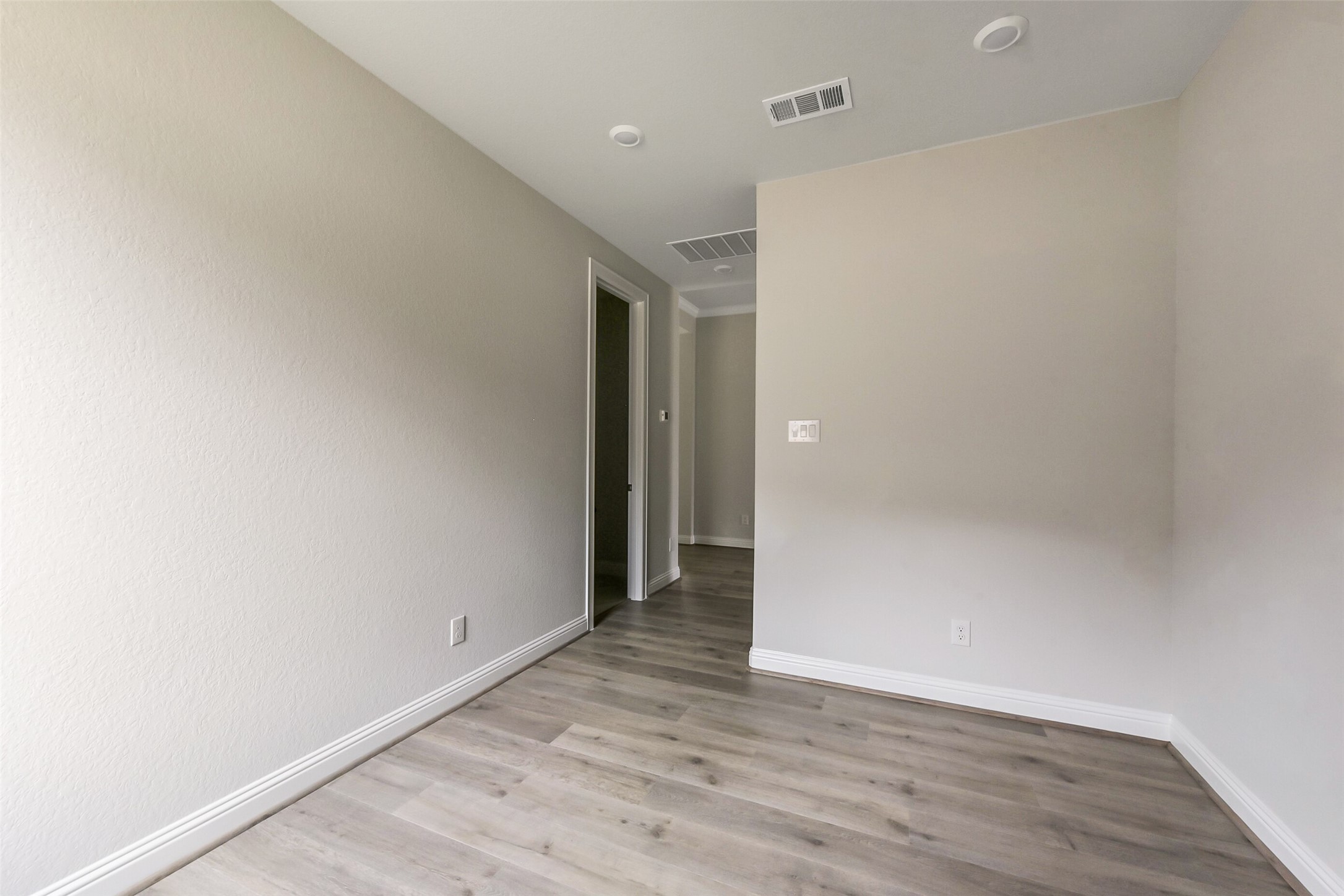 16159 Sheridan River Trail Property Photo 28