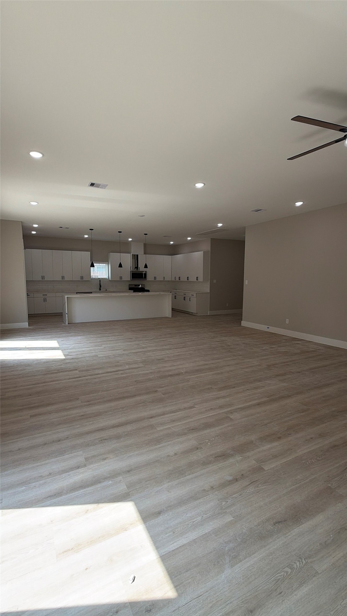 2615 Piemonte Avenue Cir Property Photo 8