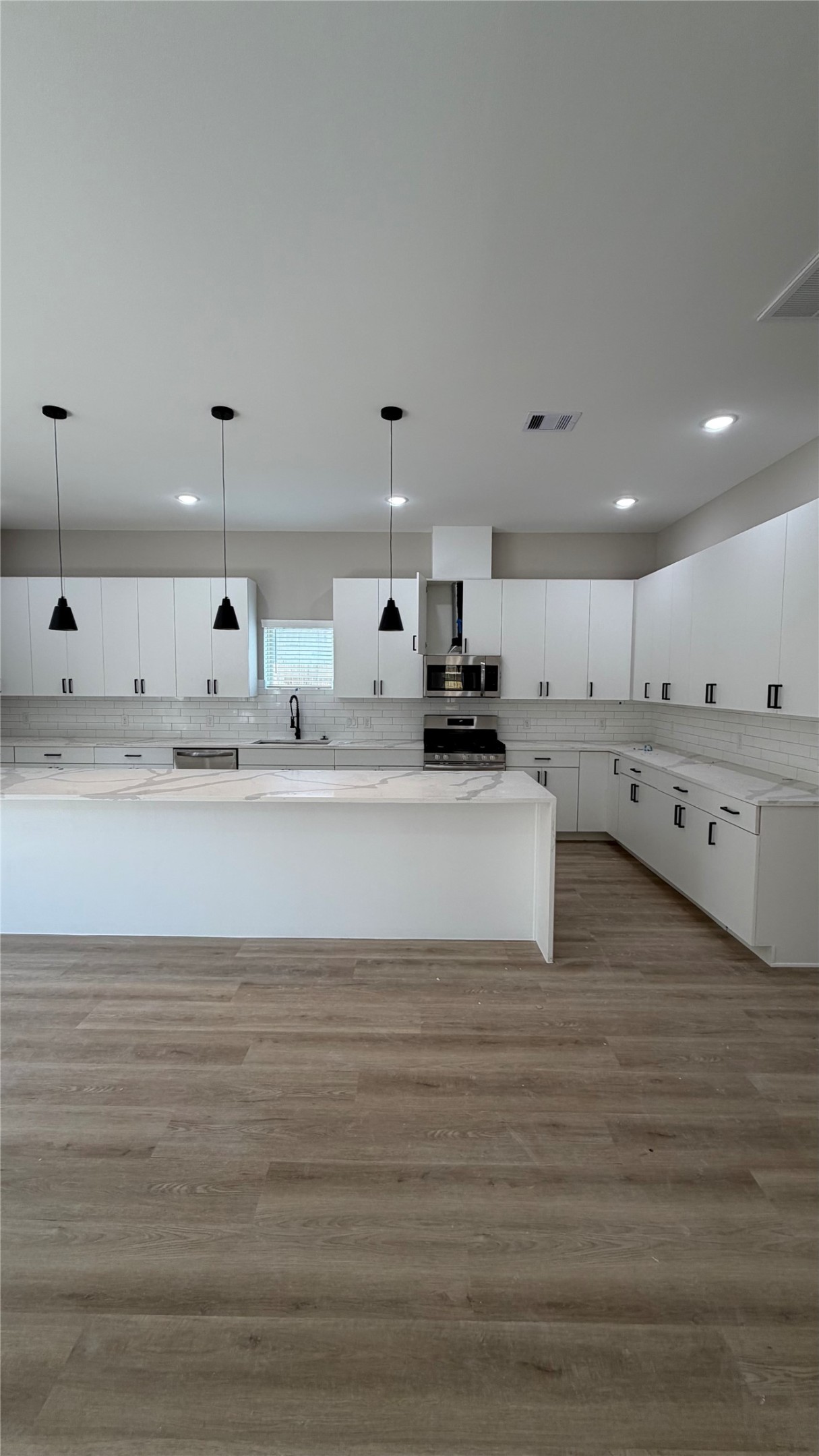 2615 Piemonte Avenue Cir Property Photo 10