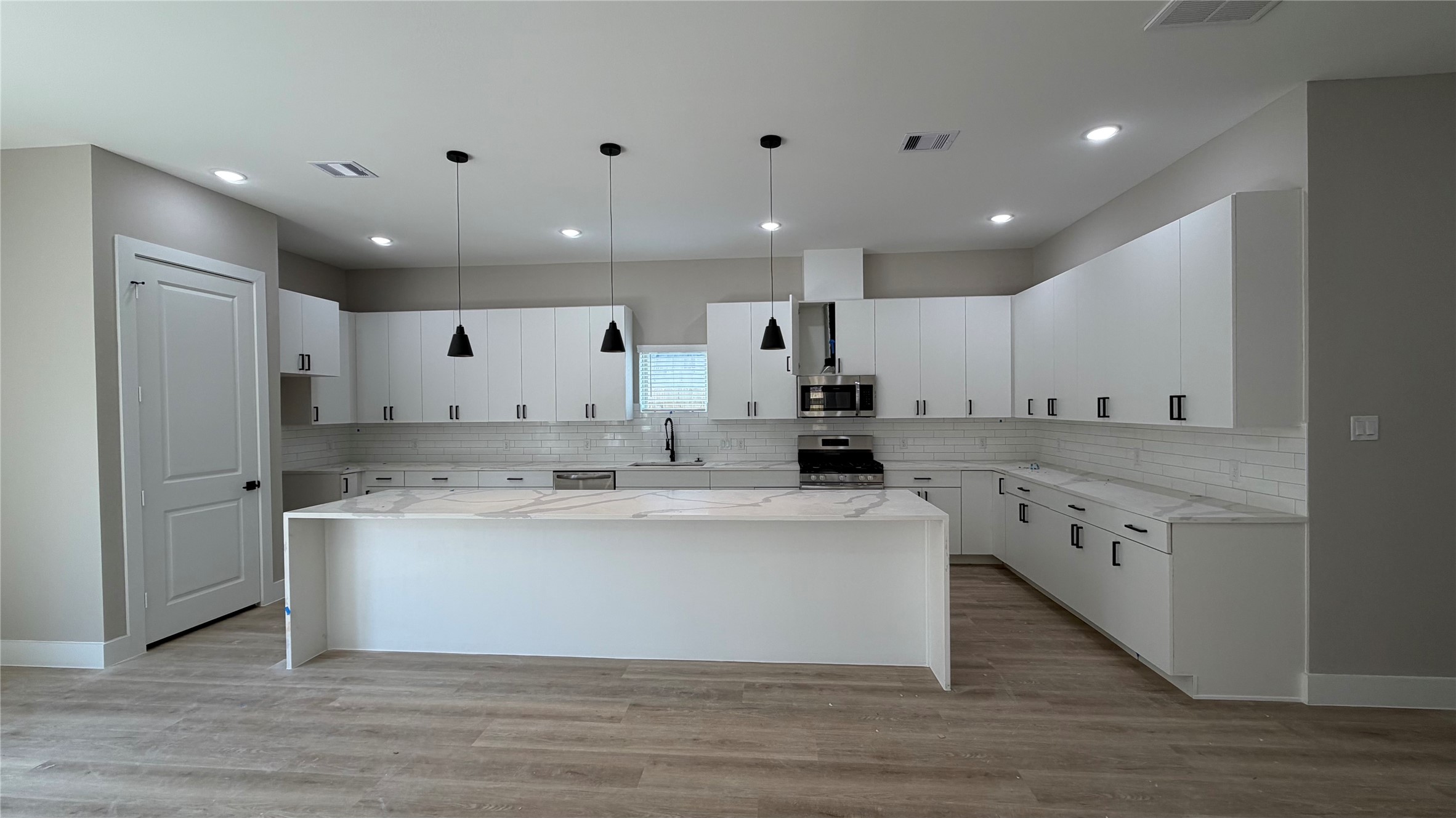 2615 Piemonte Avenue Cir Property Photo 11