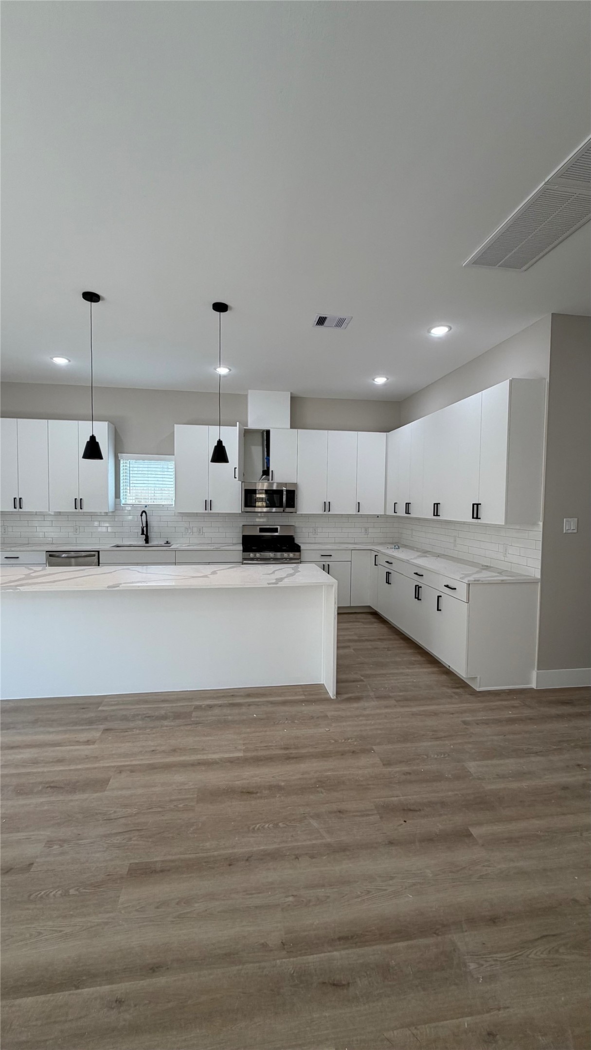 2615 Piemonte Avenue Cir Property Photo 12