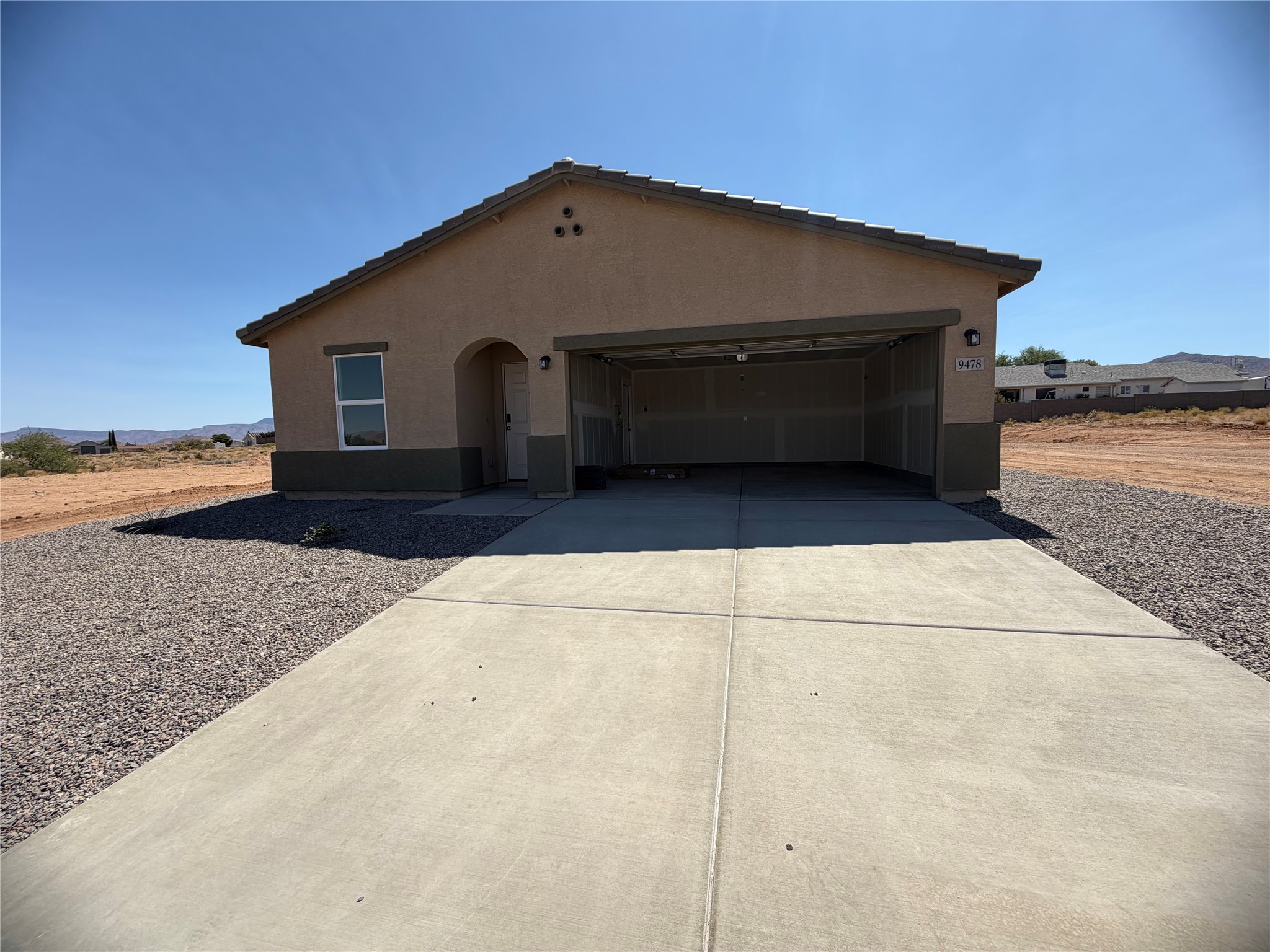 9478 Branded Rd Kingman Property Photo 1