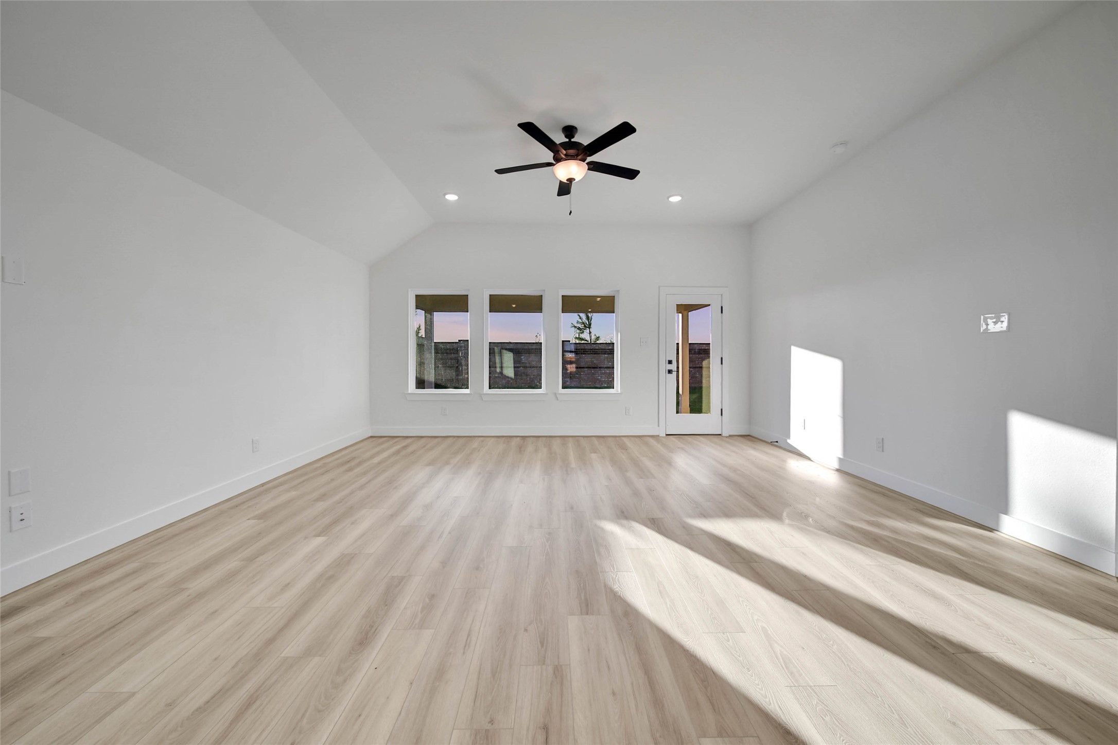 3024 Poplar Bluff Road Property Photo 11
