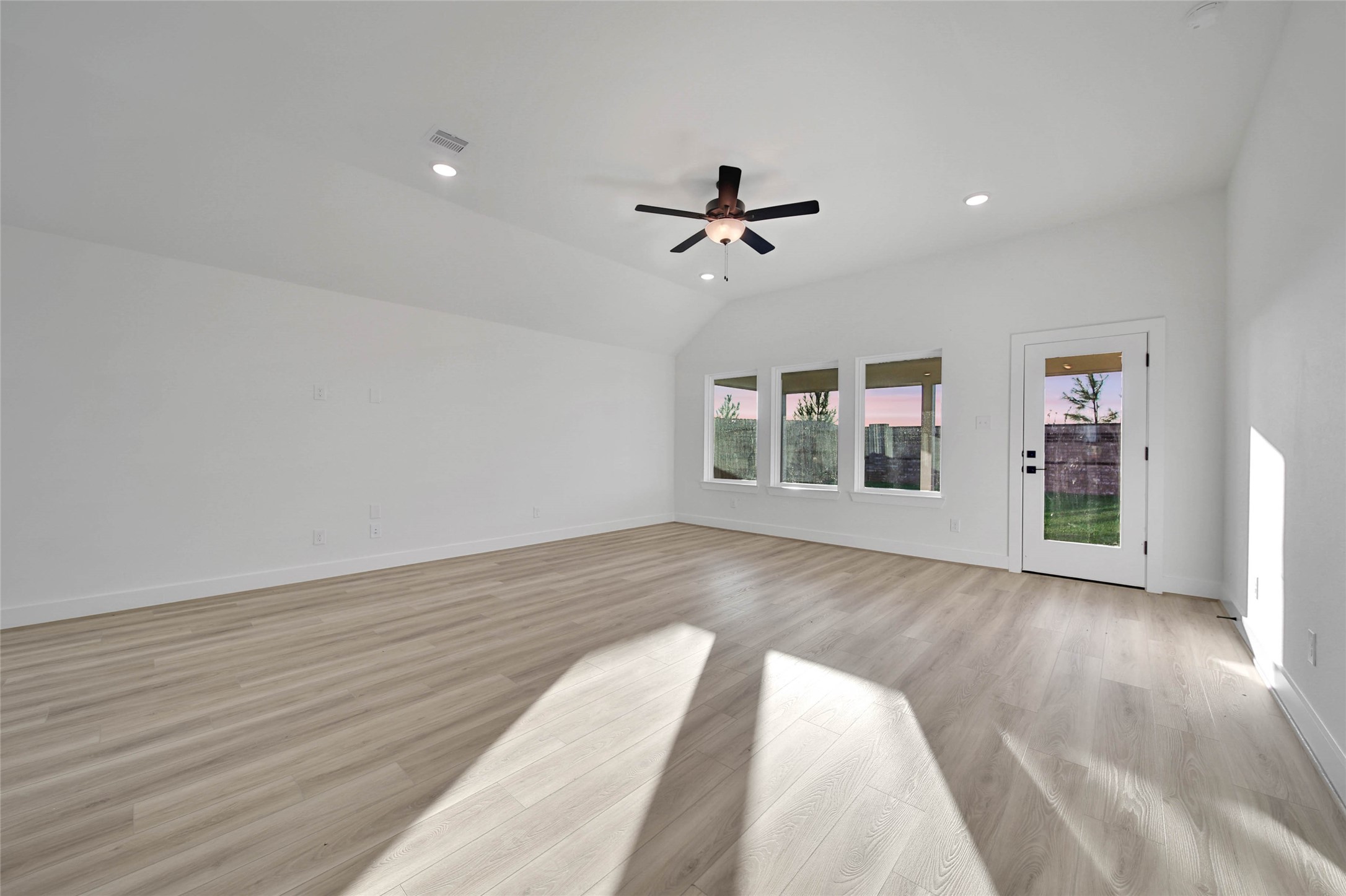 3024 Poplar Bluff Road Property Photo 14