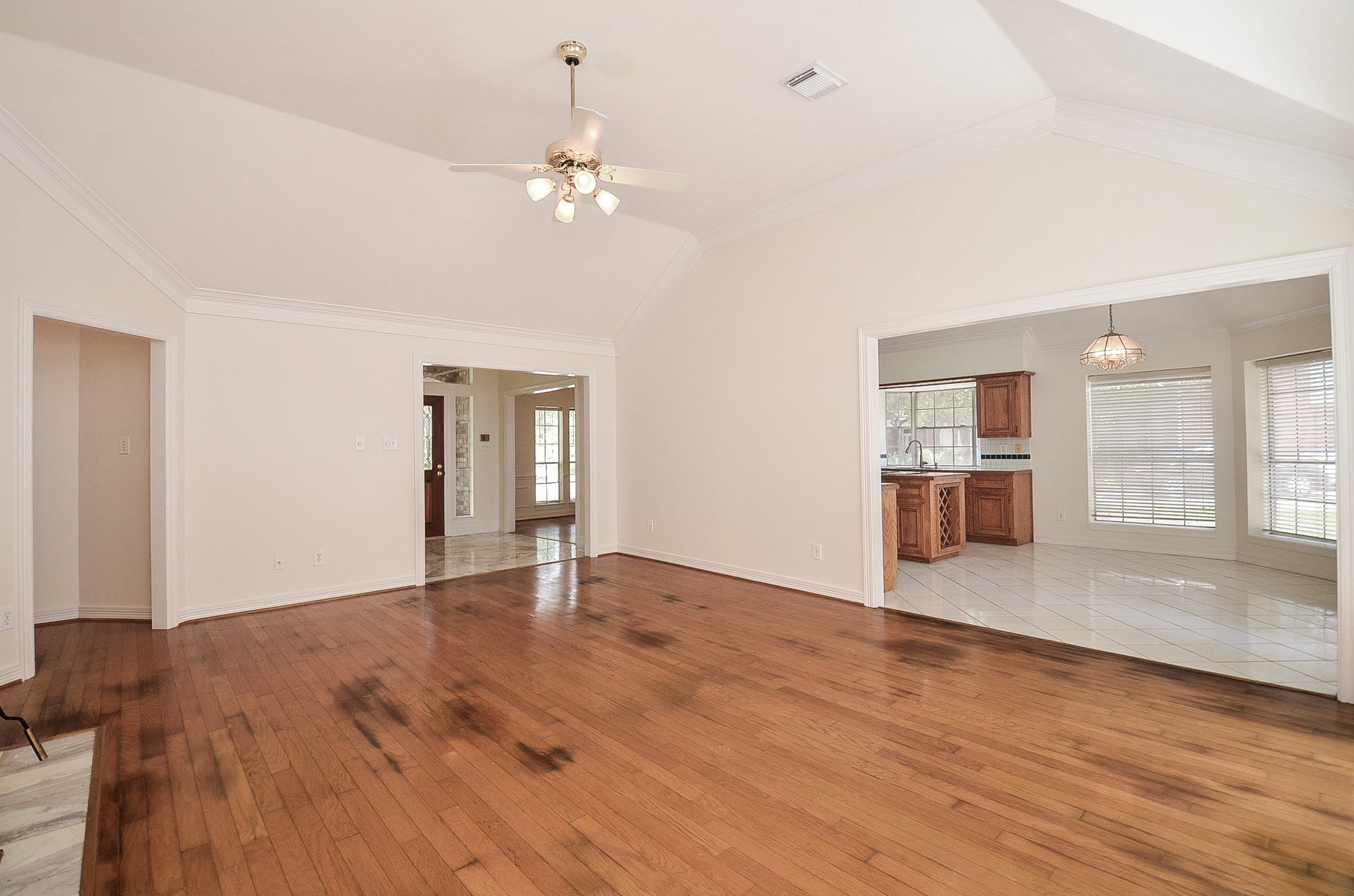 4111 Mainsail Circles Property Photo 9