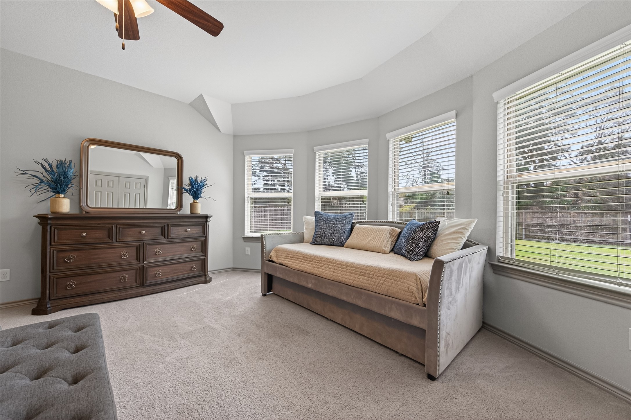 6 Log House Court Property Photo 14
