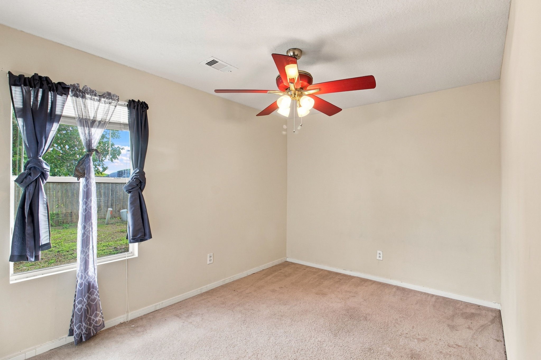 15806 Pin Oak Ridge Street Property Photo 17