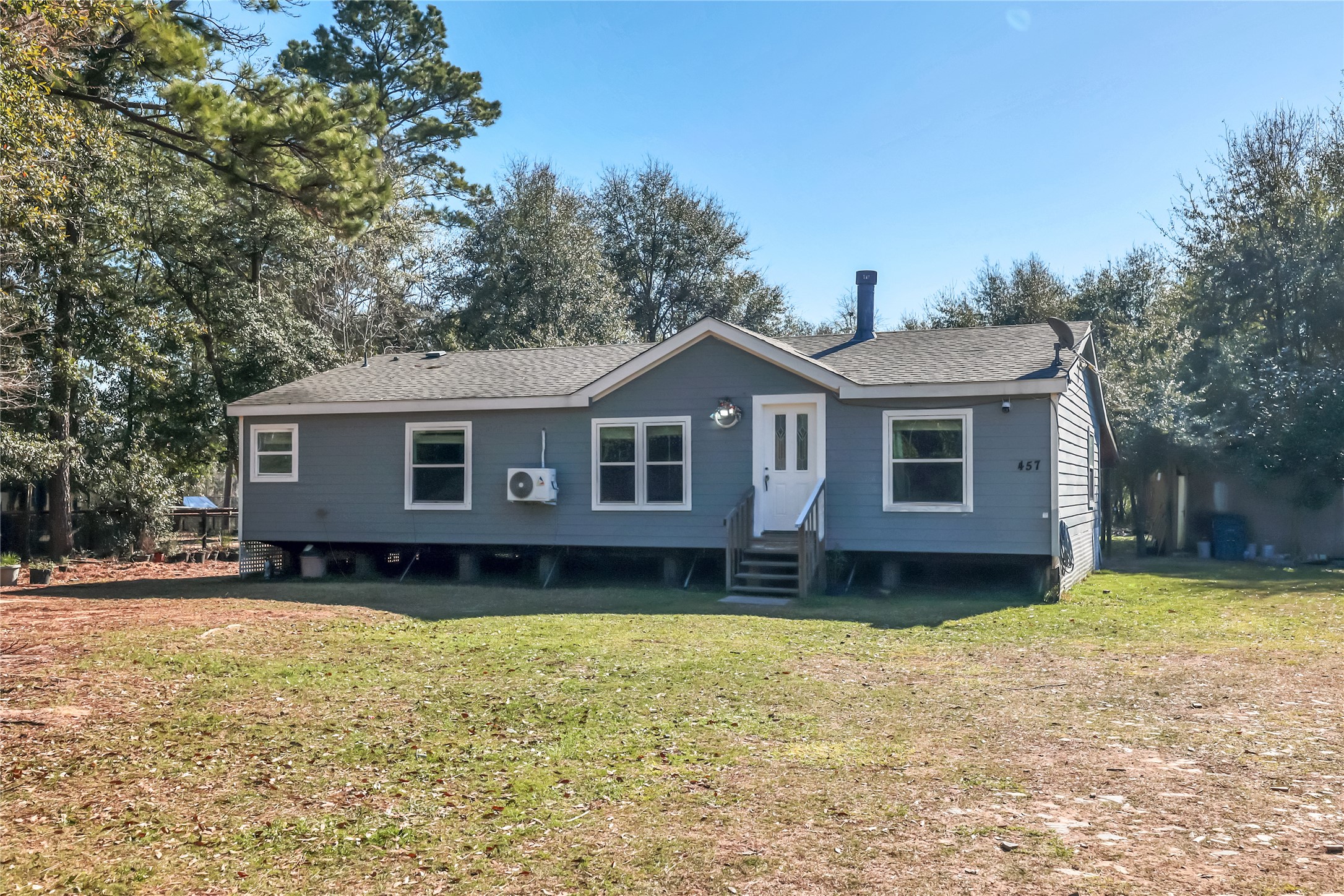 457 County Road 3773 Property Photo 3