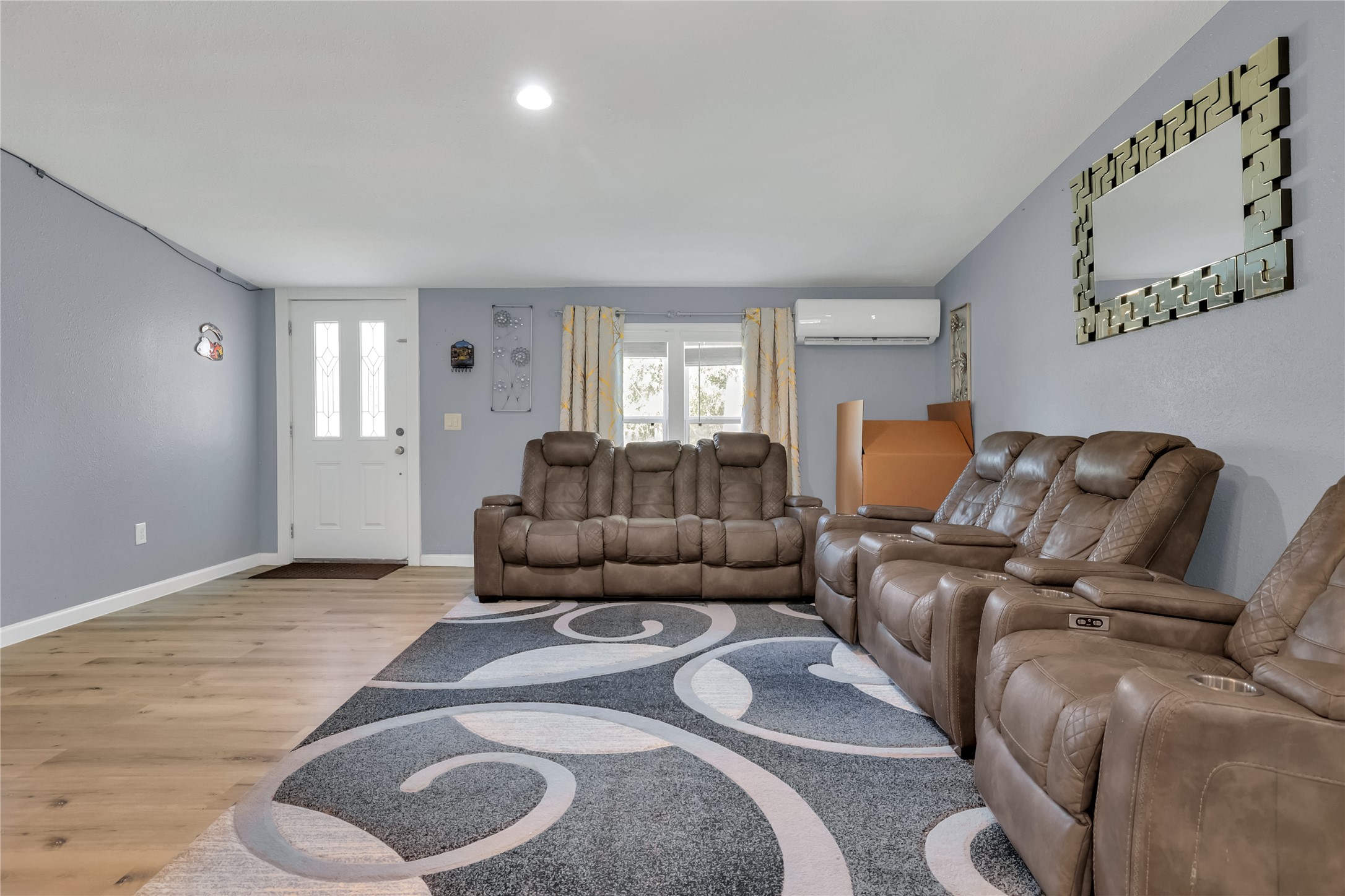 457 County Road 3773 Property Photo 6