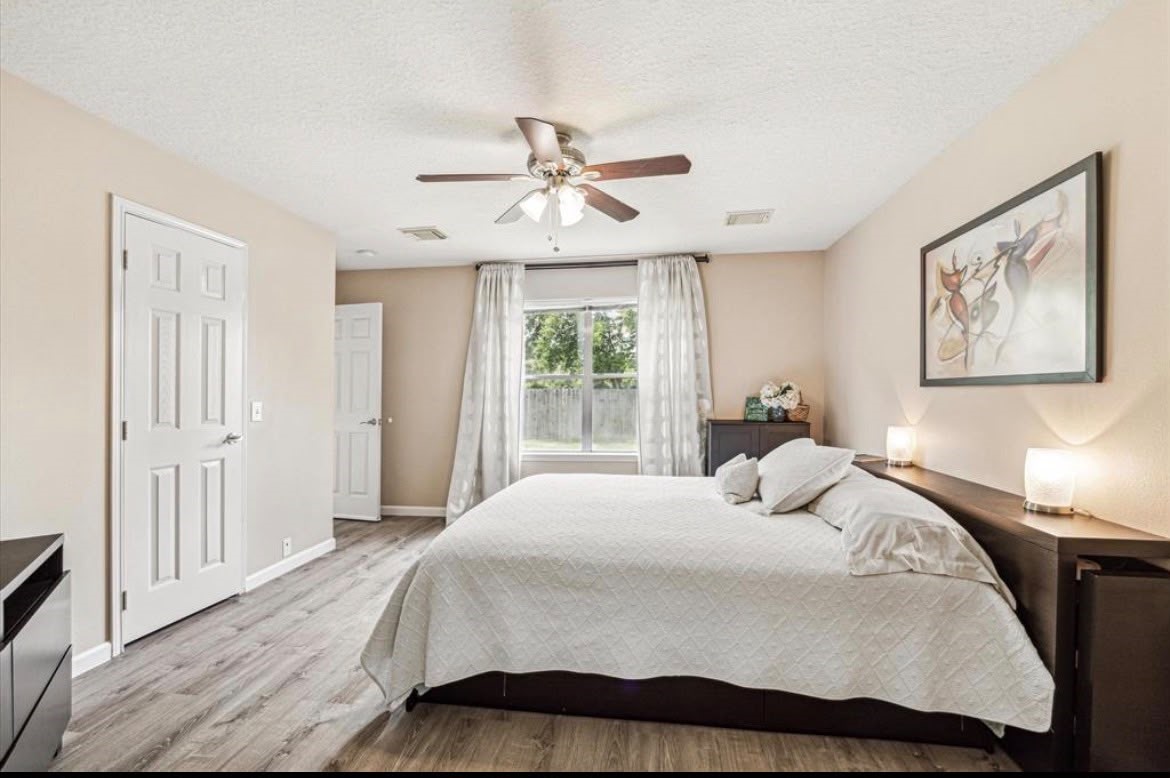 21122 Barker Canyon Lane Property Photo 9