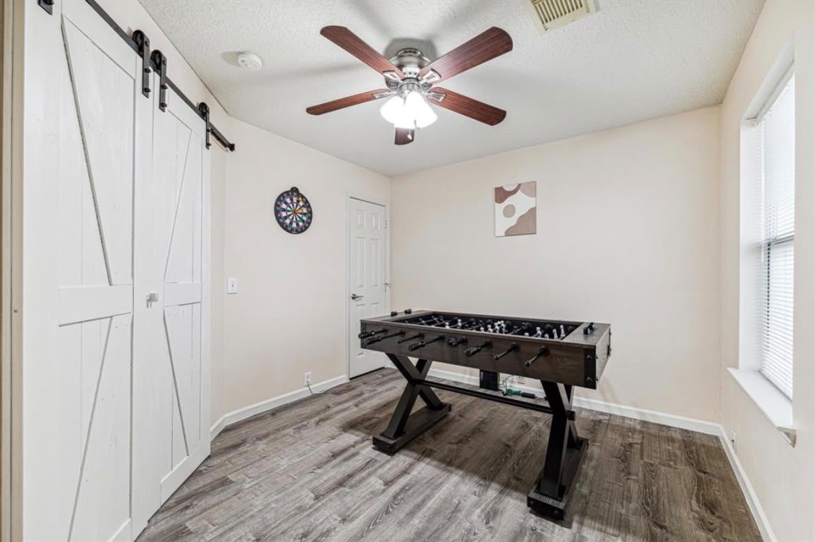21122 Barker Canyon Lane Property Photo 12