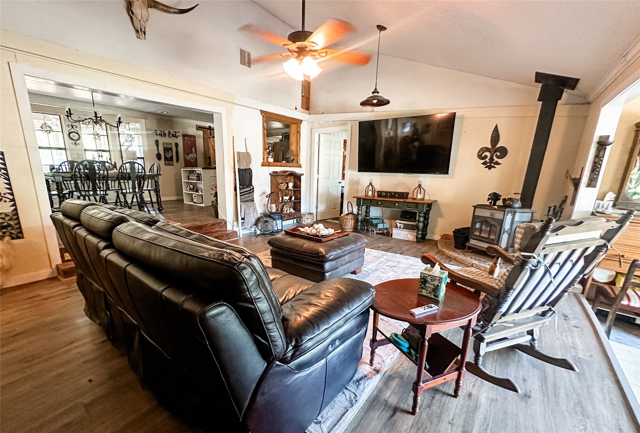 8914 Gilpin Lane Property Photo 17