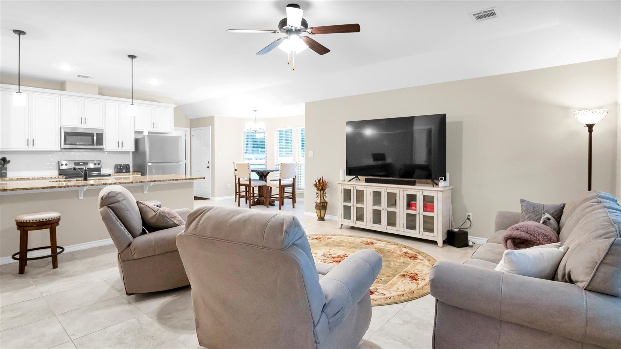 4 Firewood Road Property Photo 9