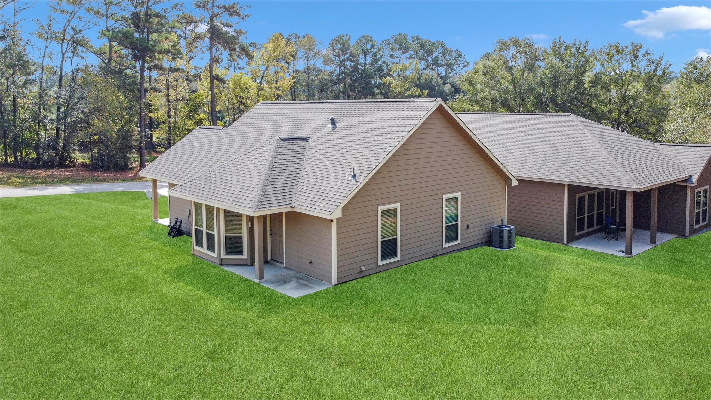 4 Firewood Road Property Photo 30