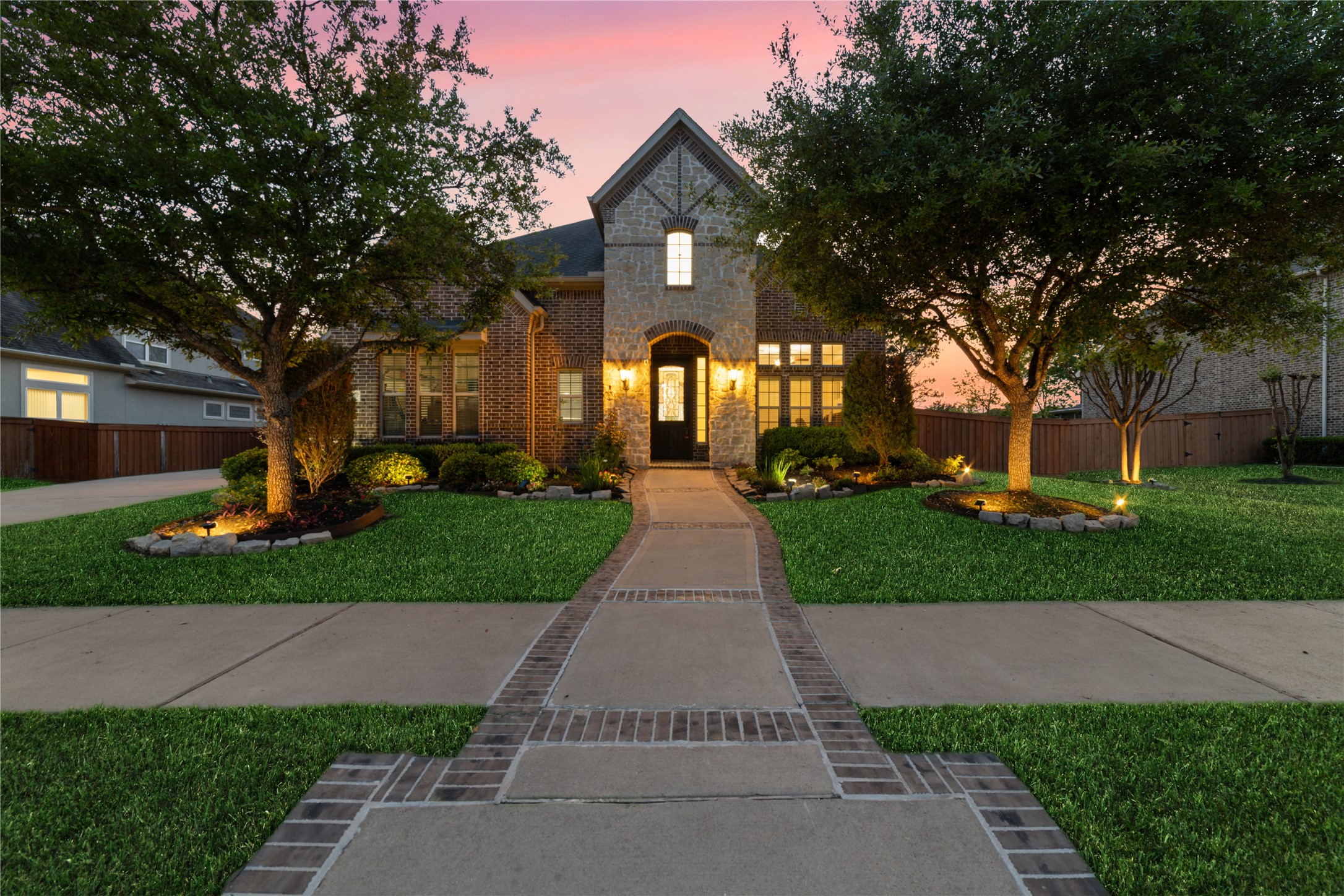 10510 Comeaux Lane Property Photo 1
