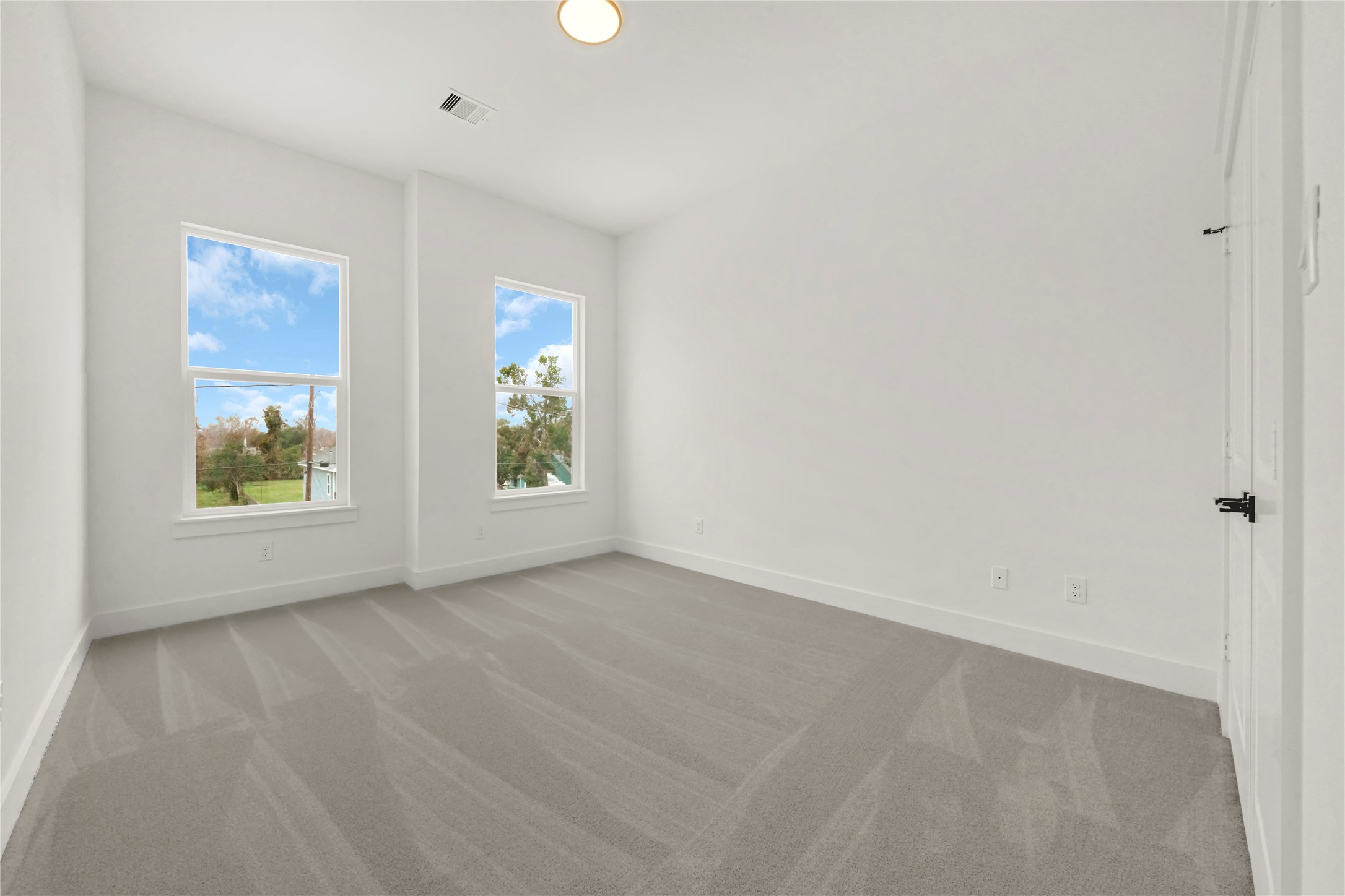 4916 Lavender Street Property Photo 15