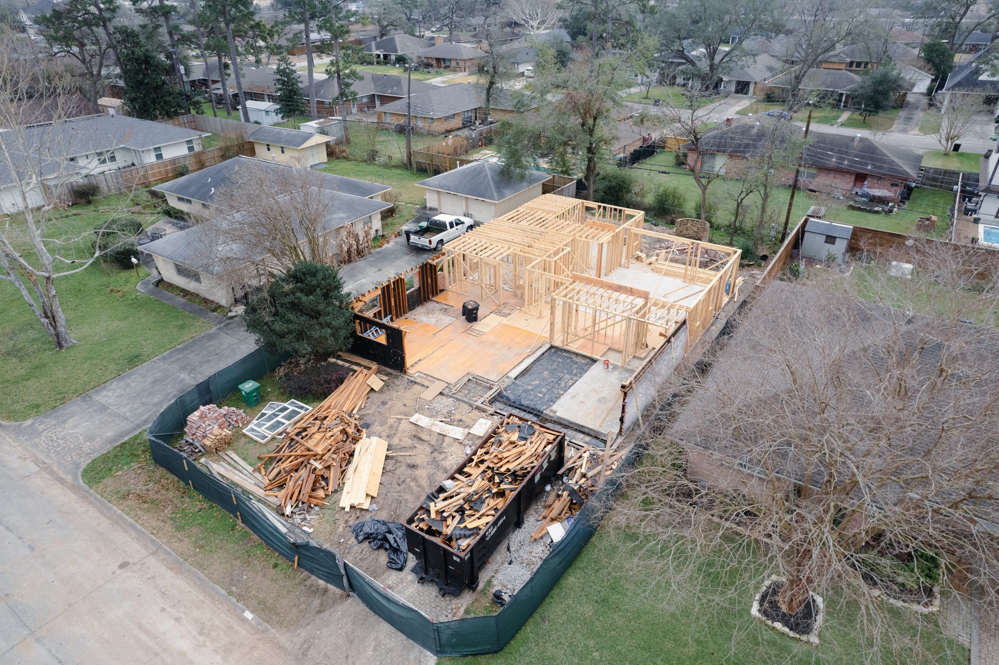 2023 Viking Drive Property Photo 12