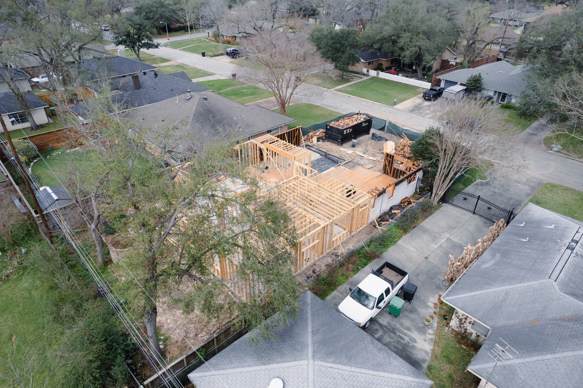 2023 Viking Drive Property Photo 15