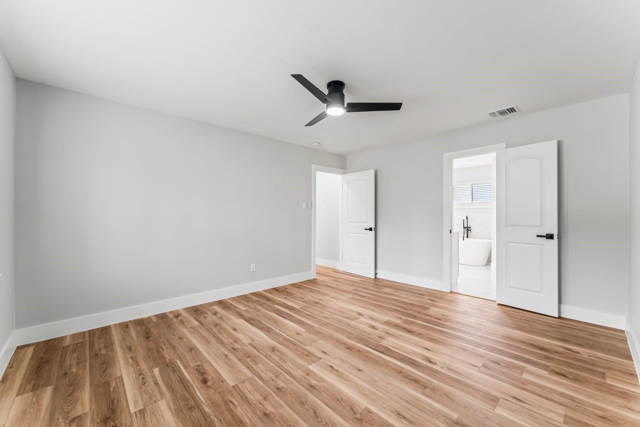 20534 Laverton Drive Property Photo 14