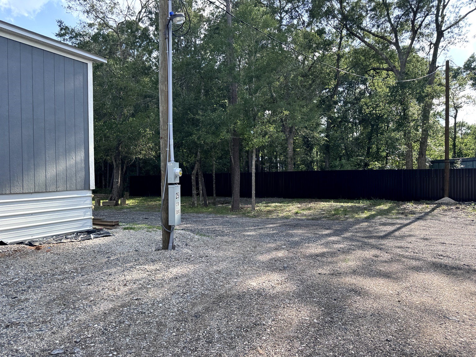 25 County Road 3893 W Property Photo 4