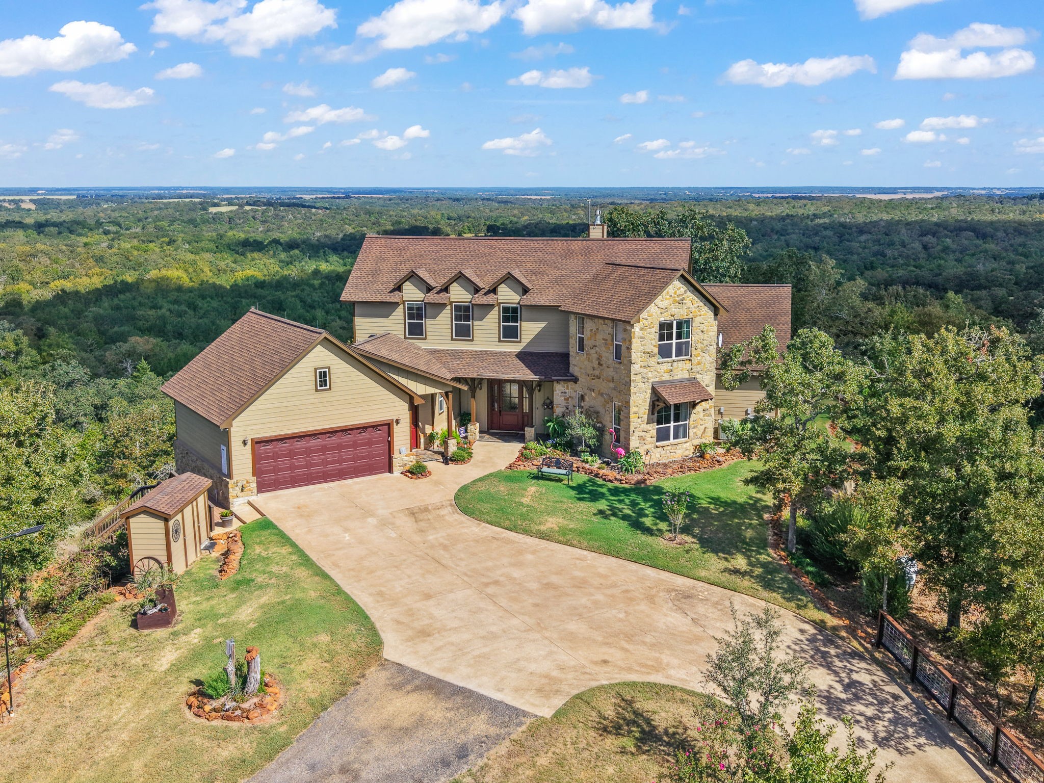 1808 22 Hills Road Property Photo 1