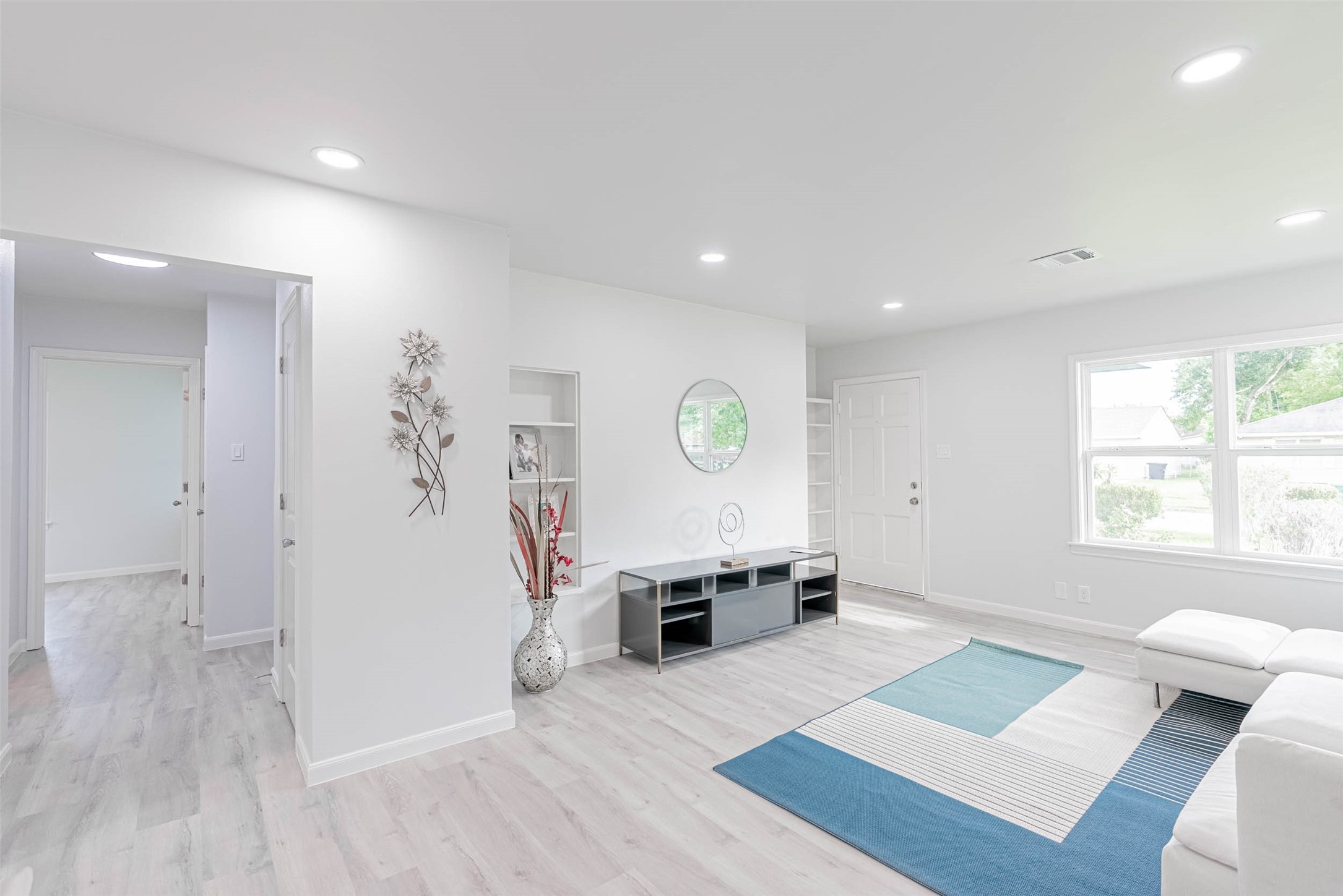 3607 Luca Street Property Photo 10
