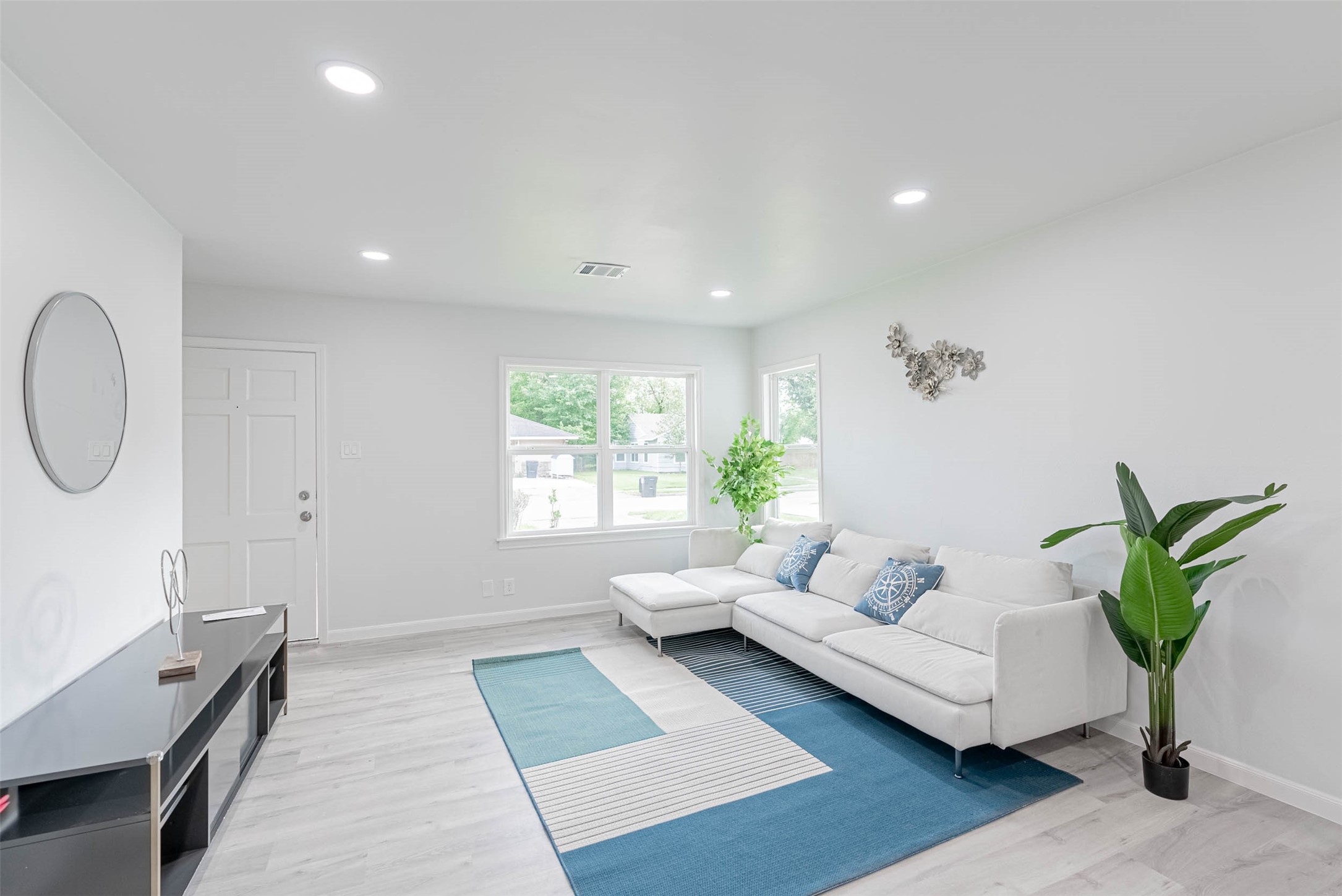 3607 Luca Street Property Photo 11