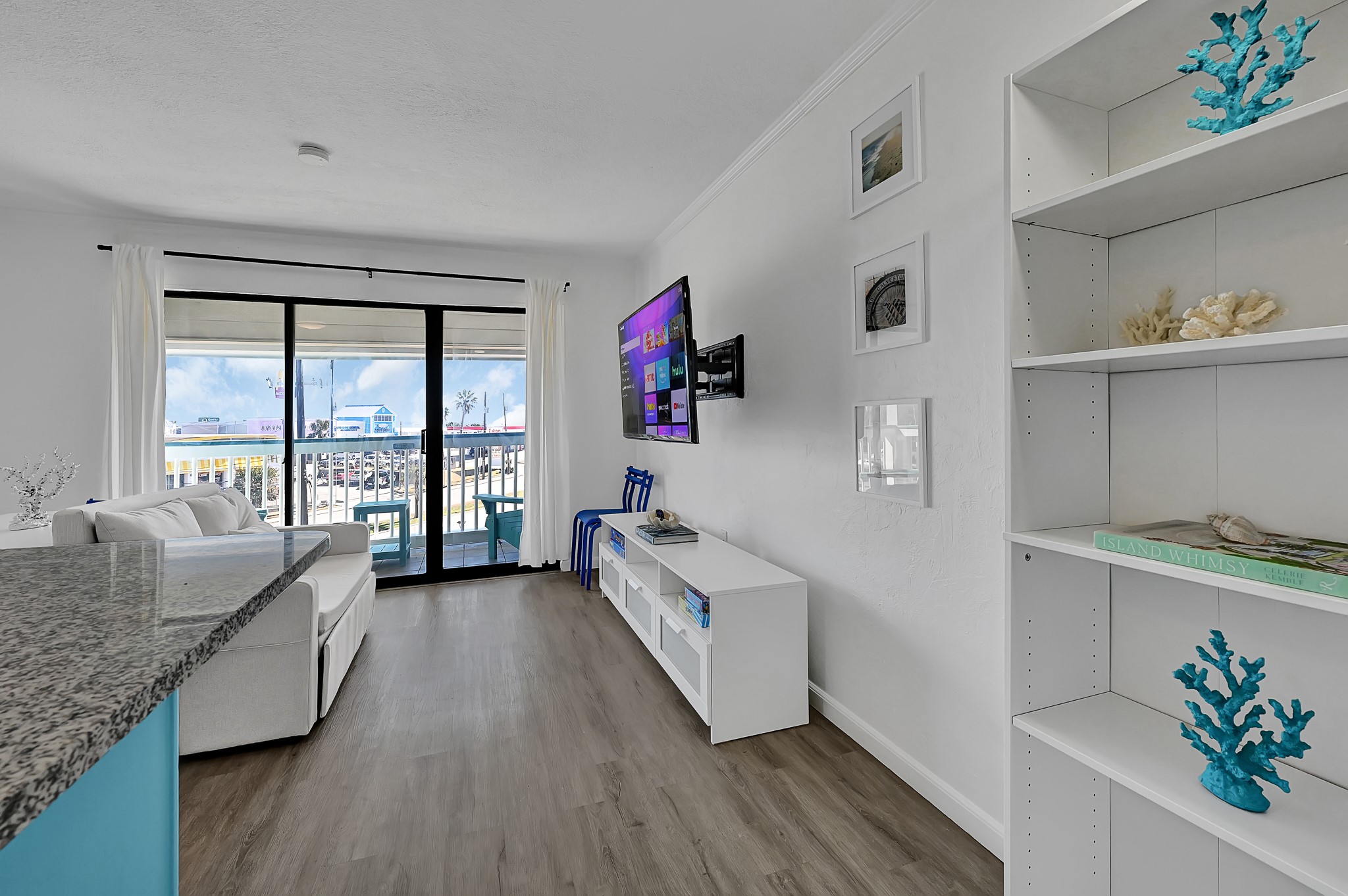 6102 Seawall Boulevard 233b Property Photo 4