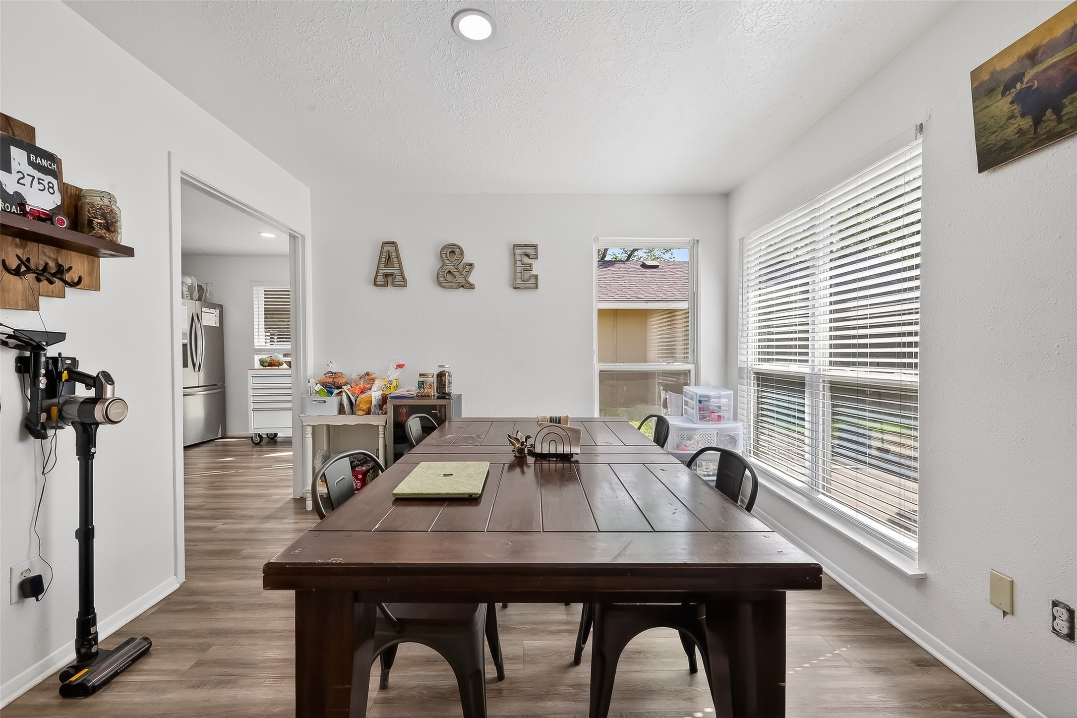 2526 Spring Dusk Lane Property Photo 10
