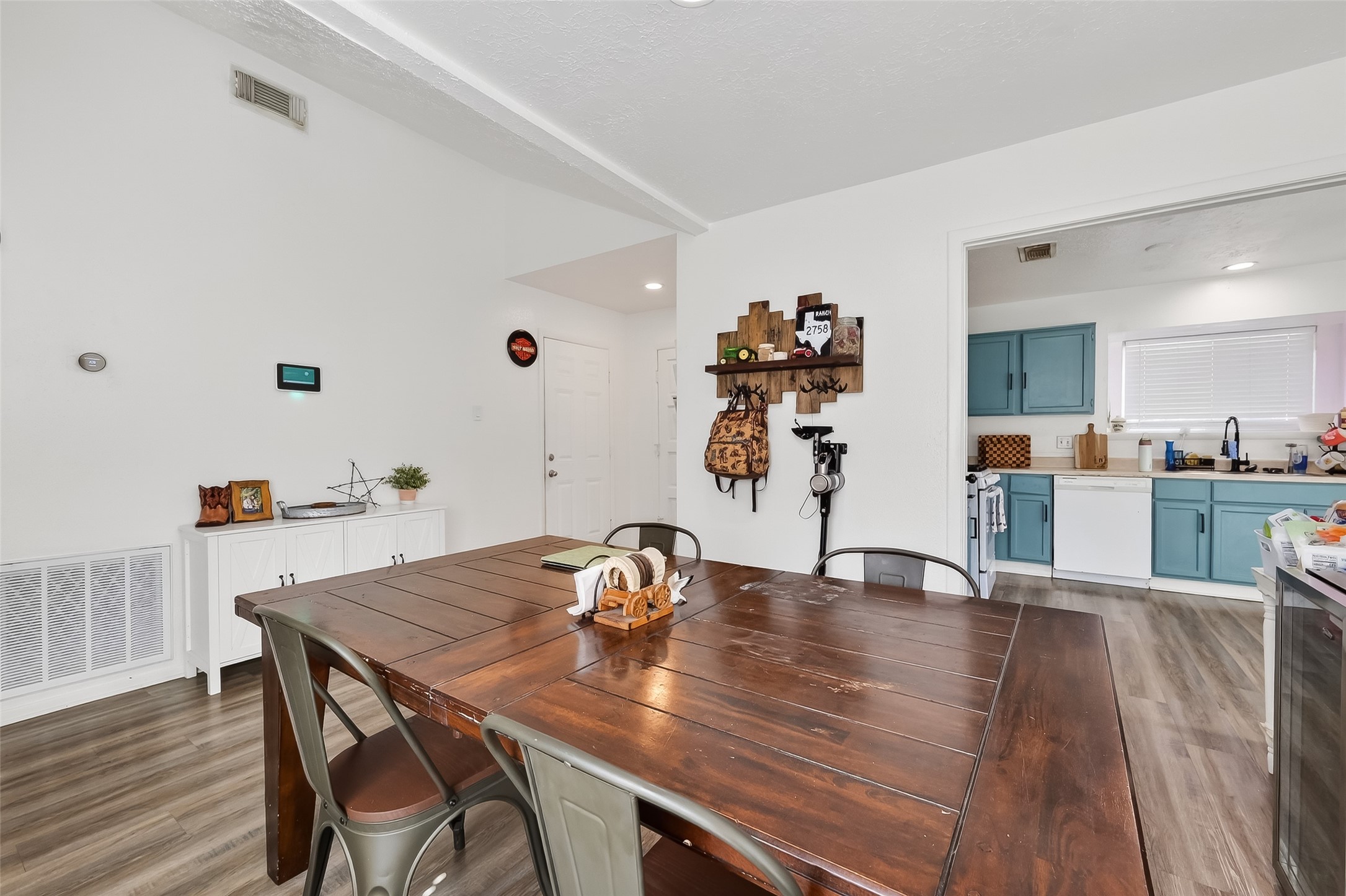 2526 Spring Dusk Lane Property Photo 12