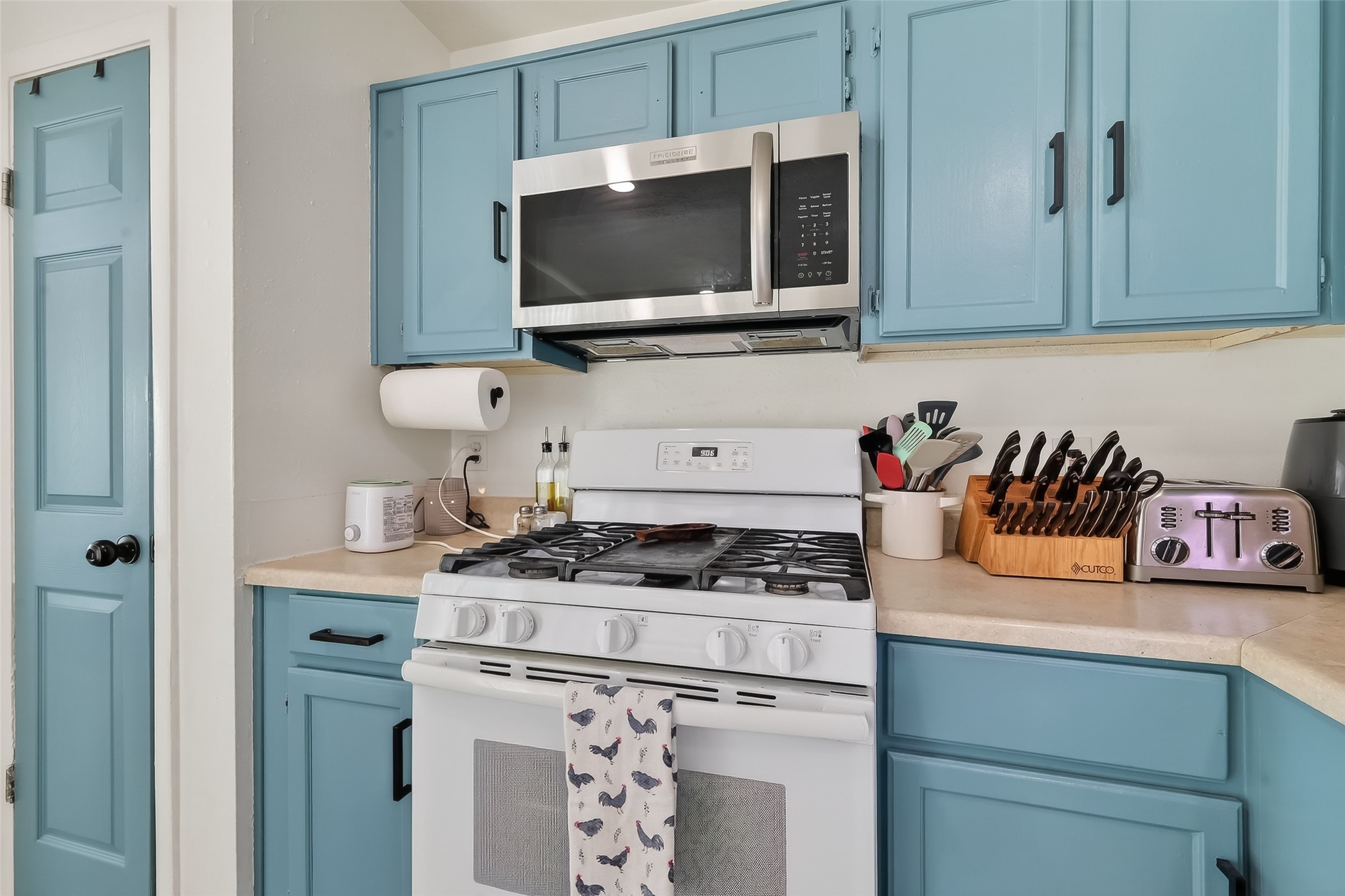 2526 Spring Dusk Lane Property Photo 17