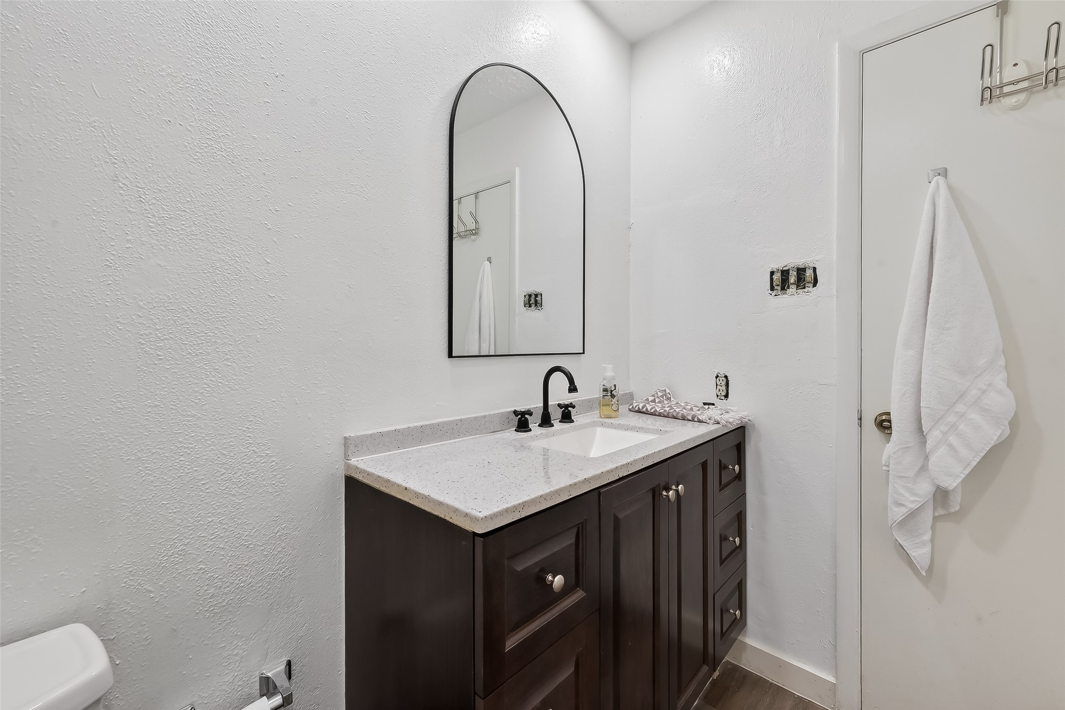 2526 Spring Dusk Lane Property Photo 23