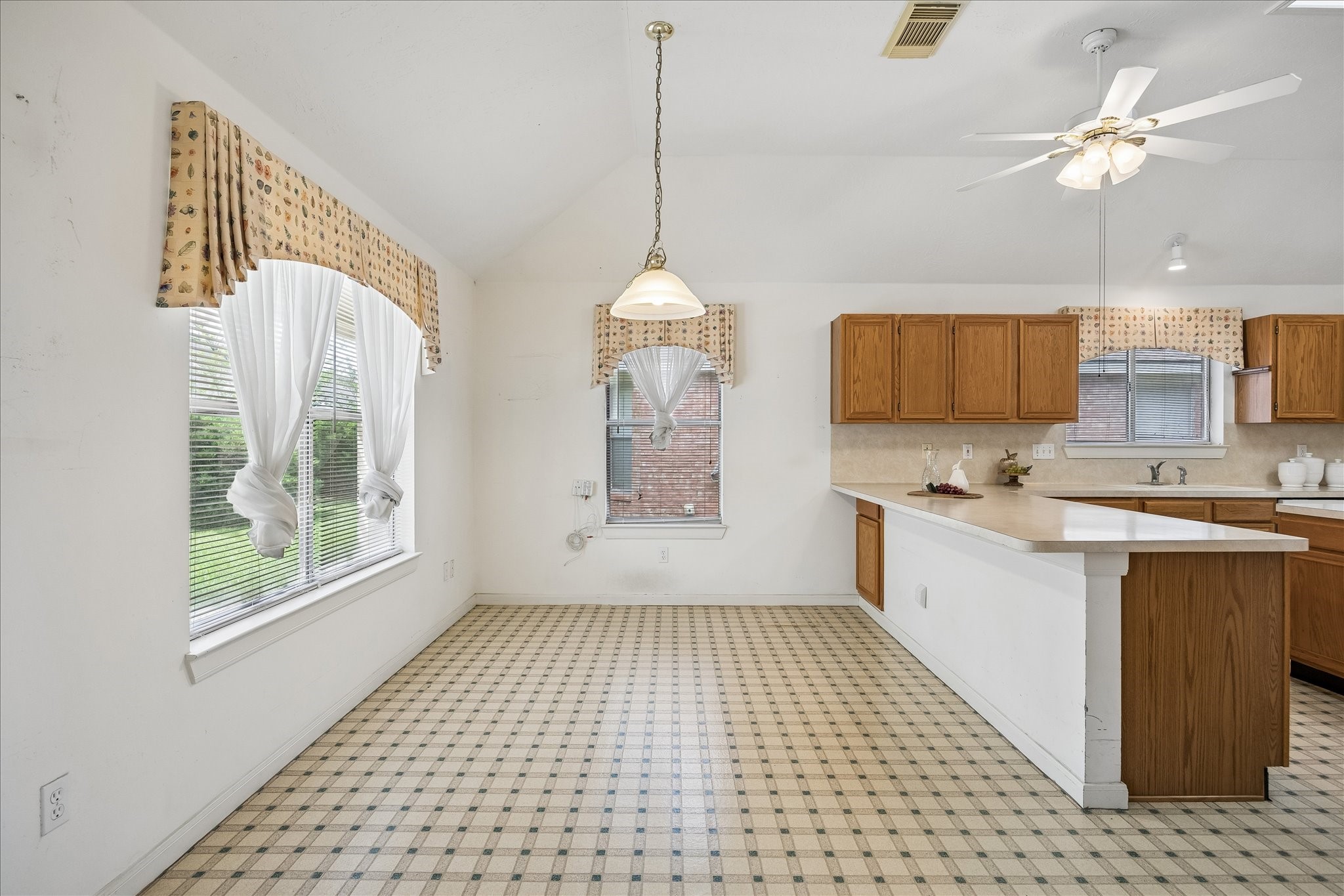 2726 N Larkspur Circle Property Photo 11