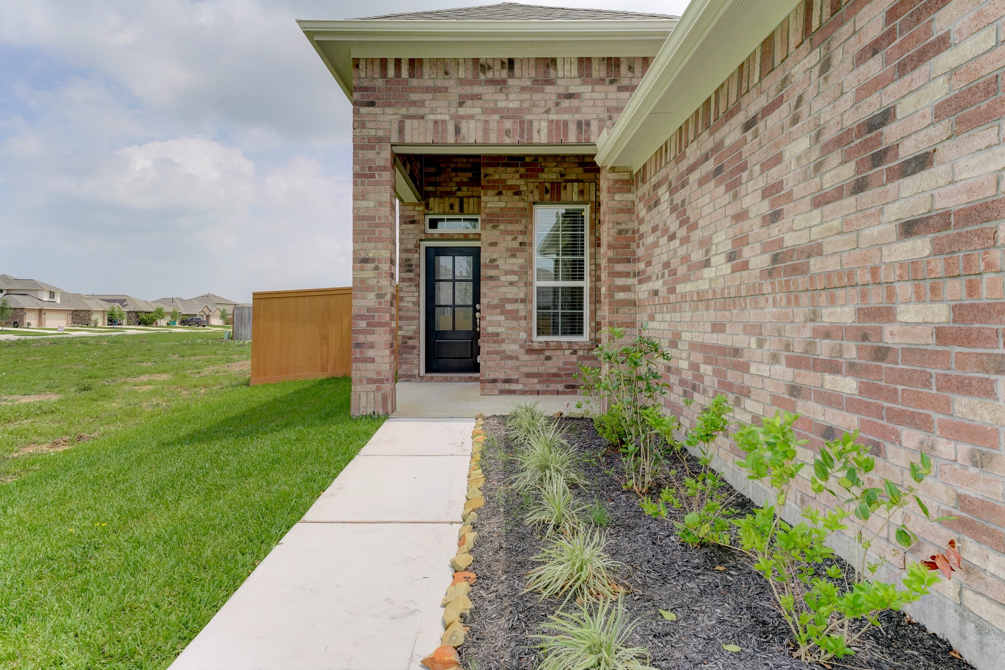 10505 Stone Peak Drive Property Photo 3