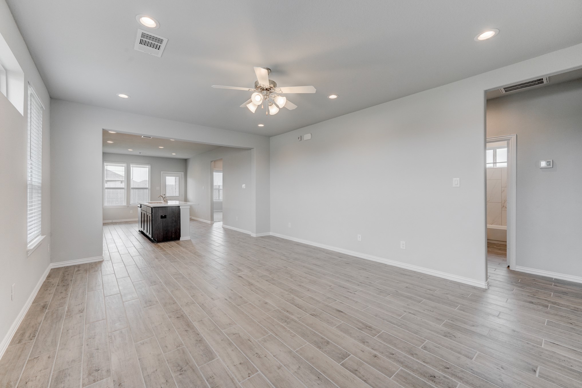 10505 Stone Peak Drive Property Photo 5