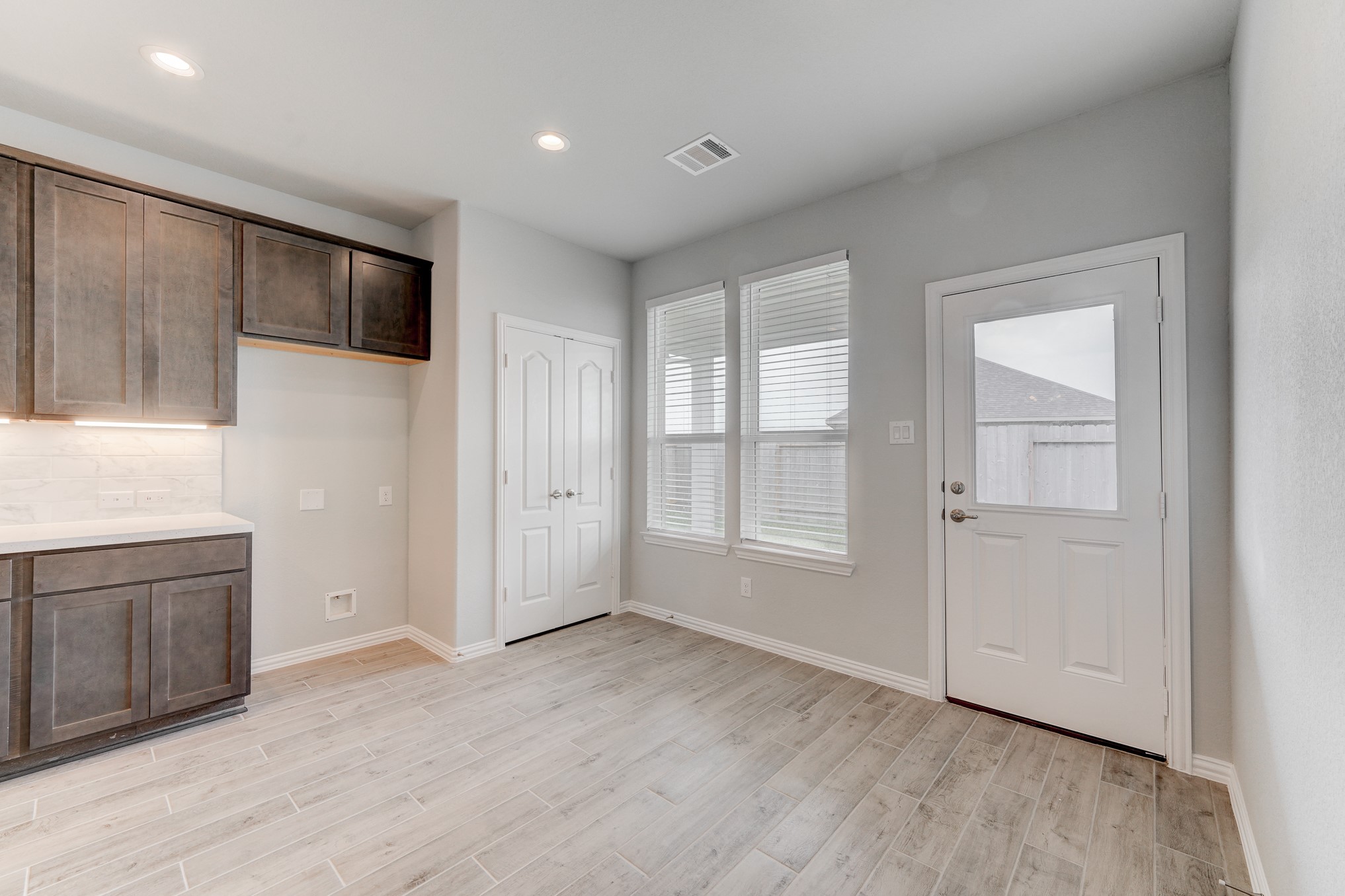 10505 Stone Peak Drive Property Photo 11