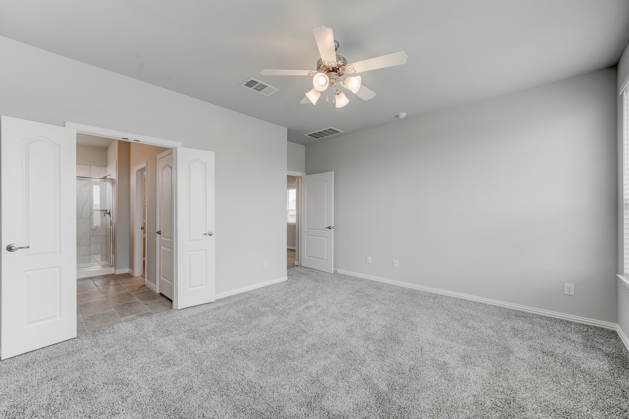 10505 Stone Peak Drive Property Photo 13