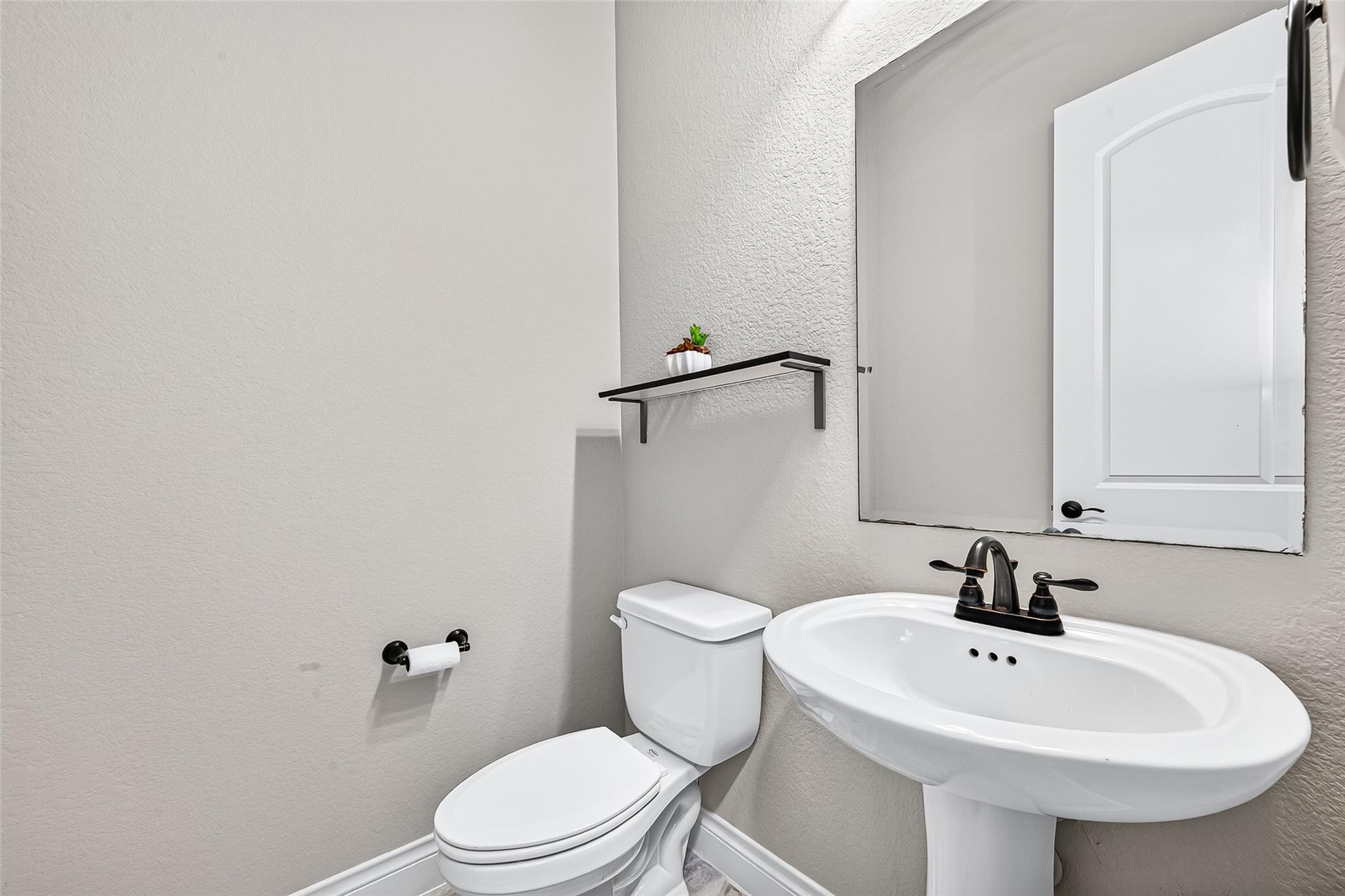 11206 Oudney Court Property Photo 24