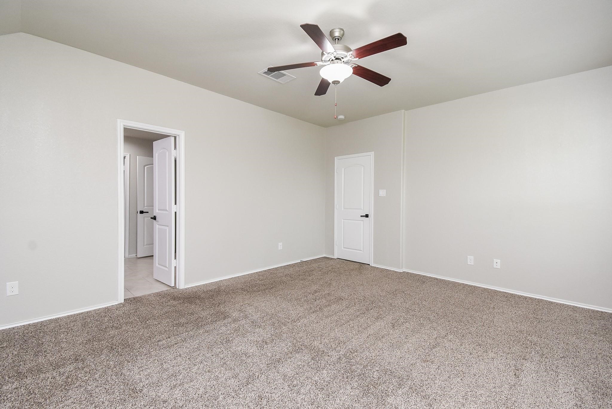 4602 Tuscan Lily Drive Property Photo 15