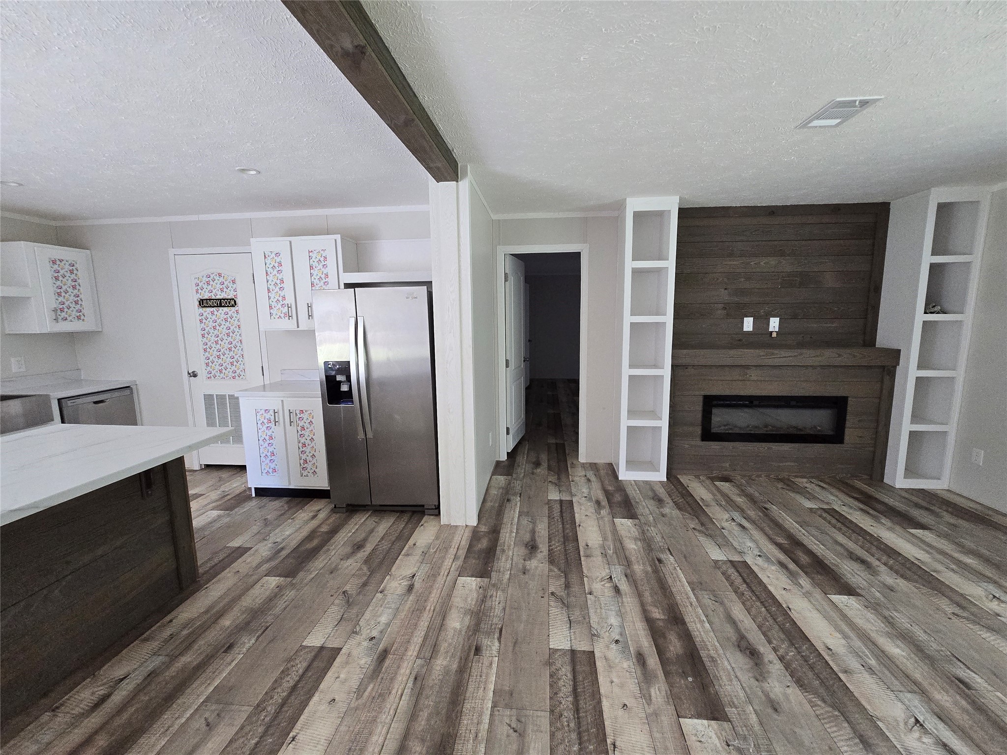 161 Veteran Lane Property Photo 2