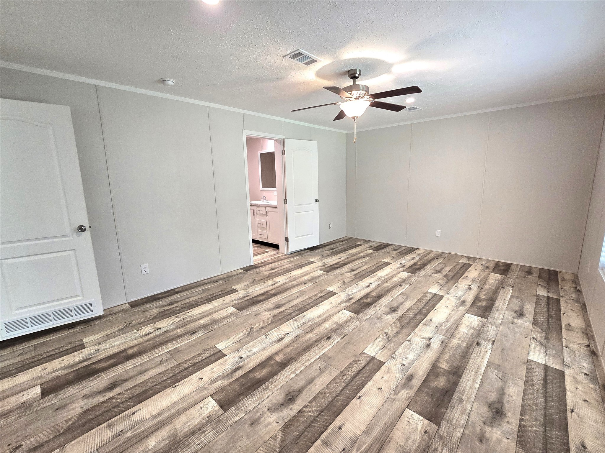 161 Veteran Lane Property Photo 6