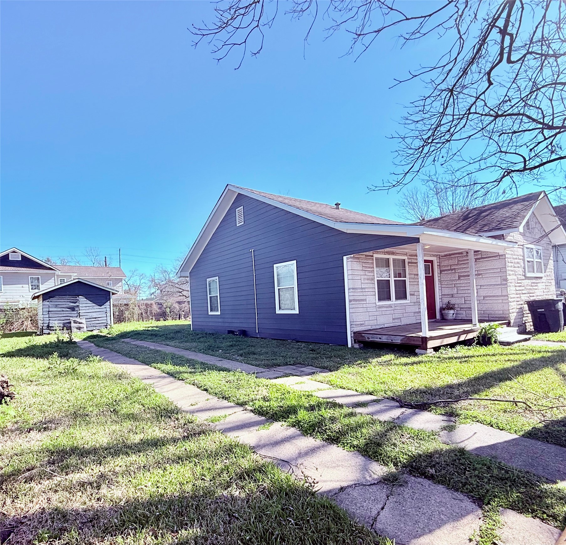 7125 Avenue E Property Photo 1