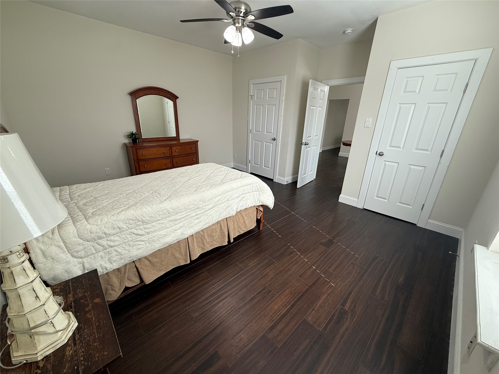7125 Avenue E Property Photo 4